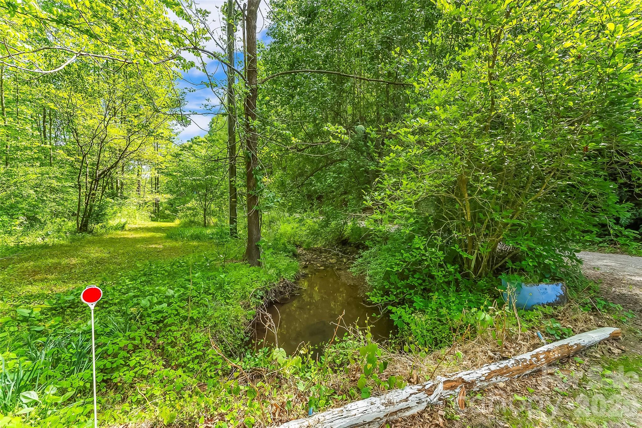 586 Liberty Church Road — Marion