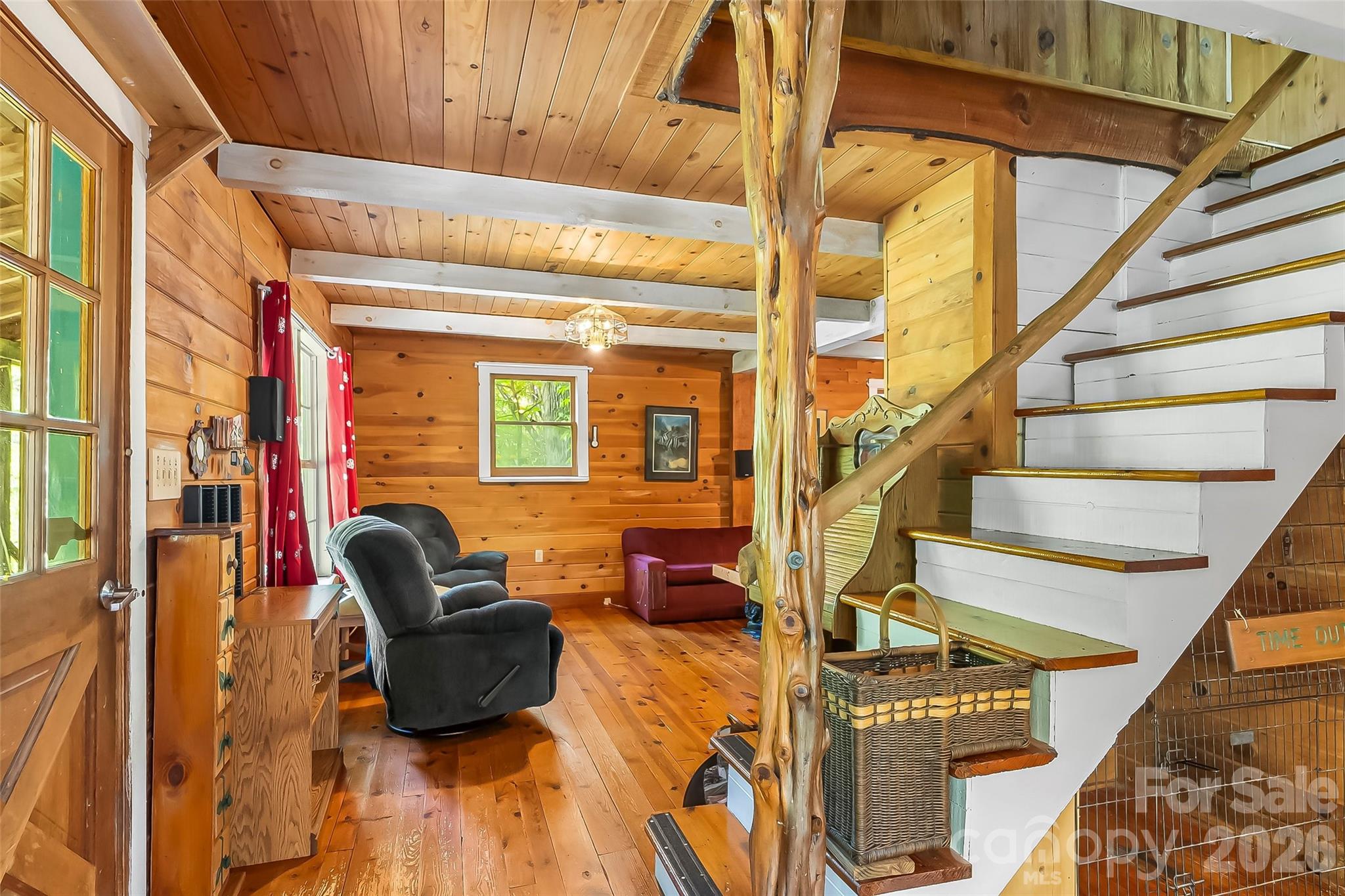 586 Liberty Church Road — Marion