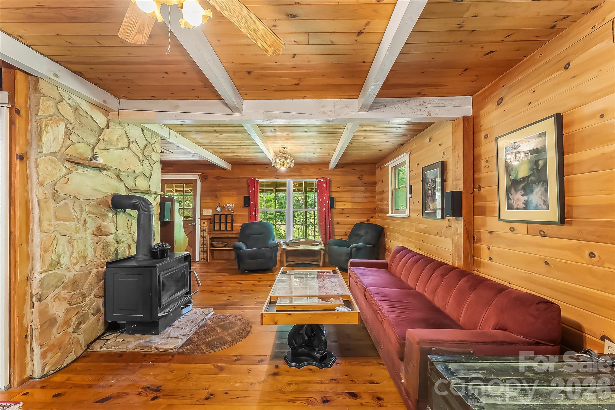 586 Liberty Church Road — Marion