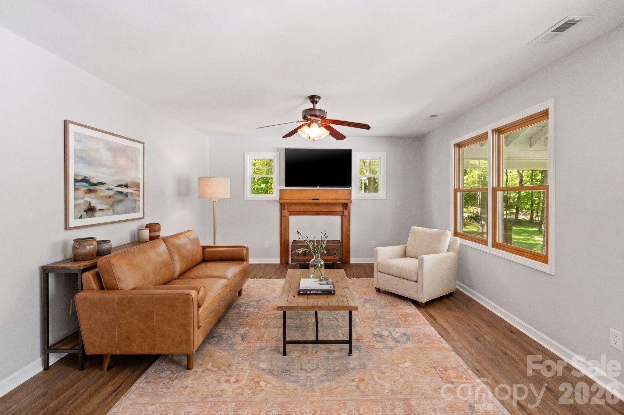 5801 Lindenwood Drive — Matthews