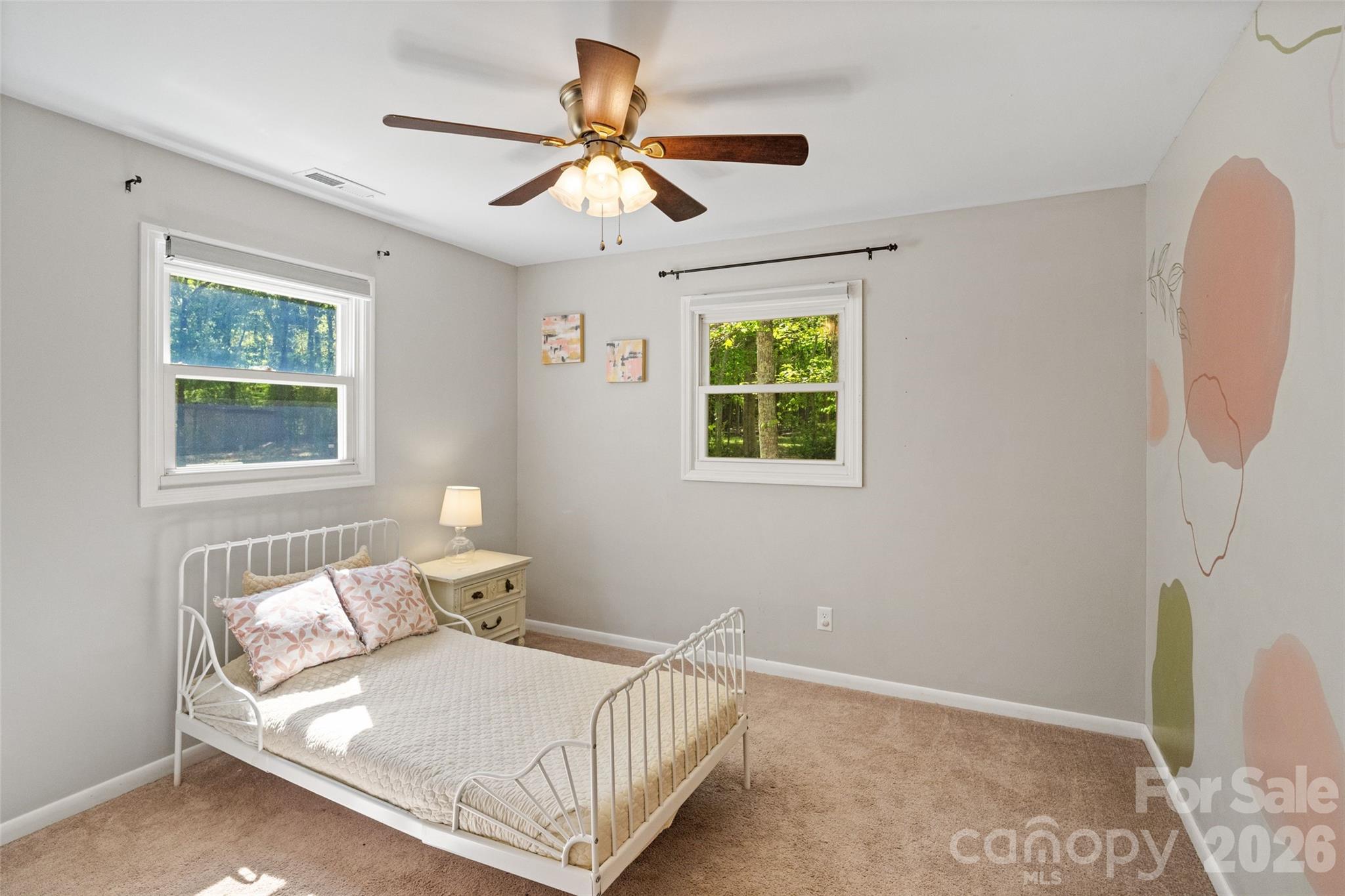 5801 Lindenwood Drive — Matthews