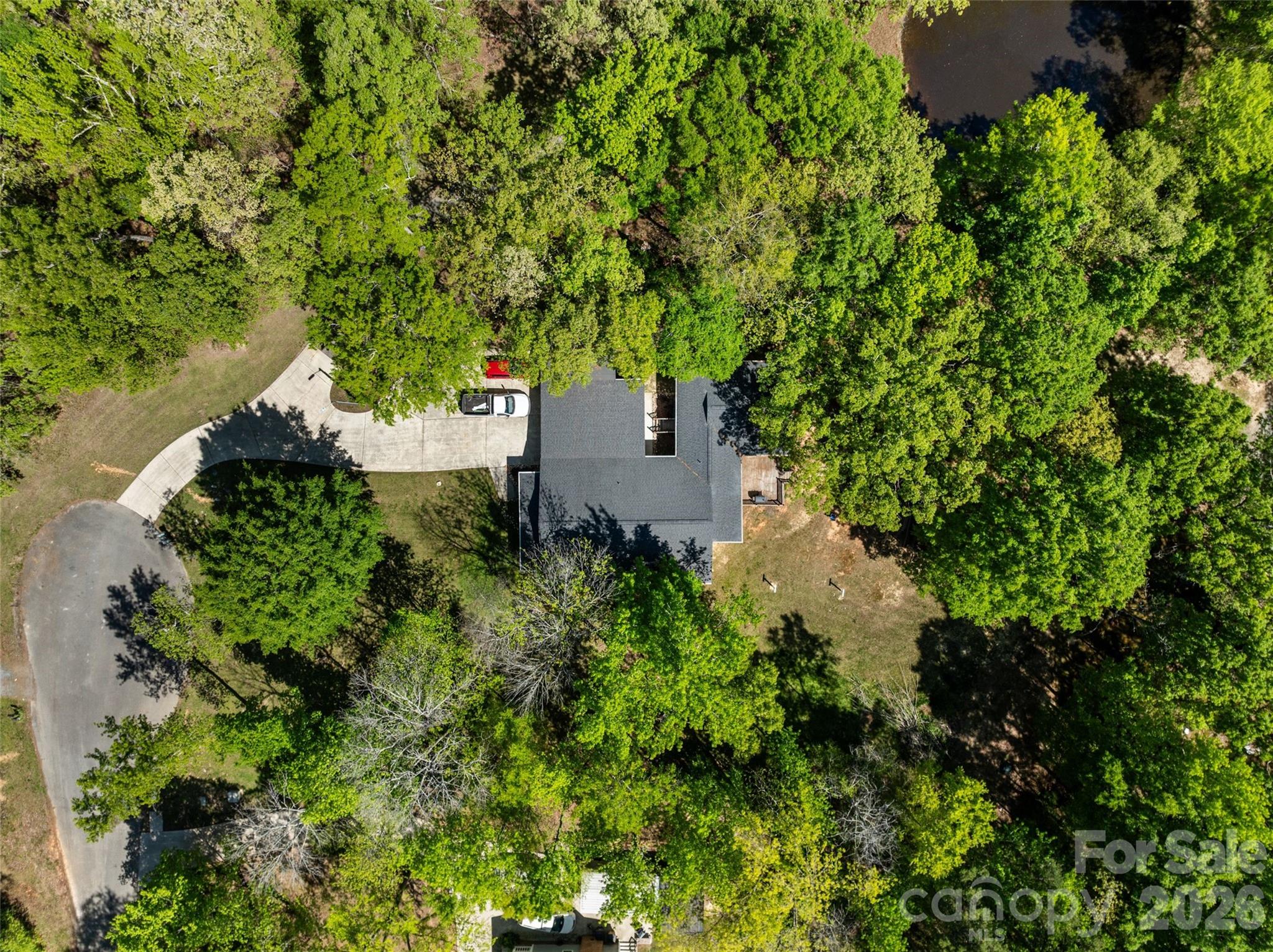 5801 Lindenwood Drive — Matthews