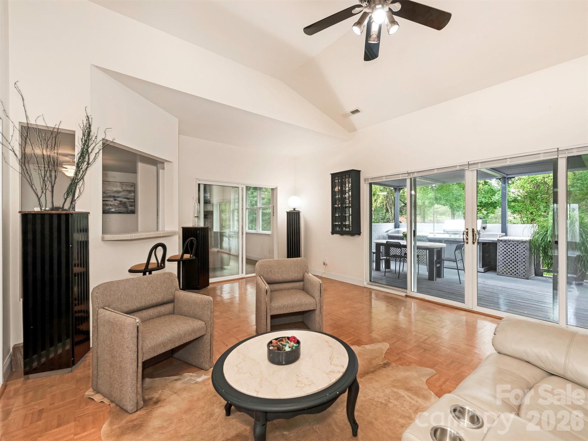 9535 Potter Road — Matthews