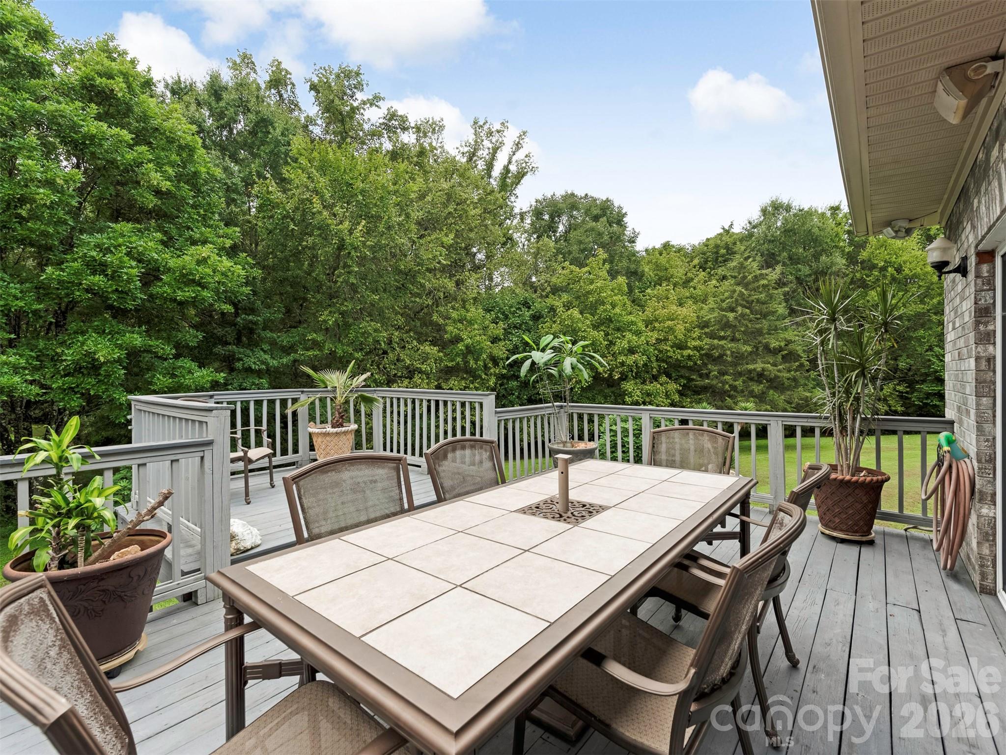 9535 Potter Road — Matthews