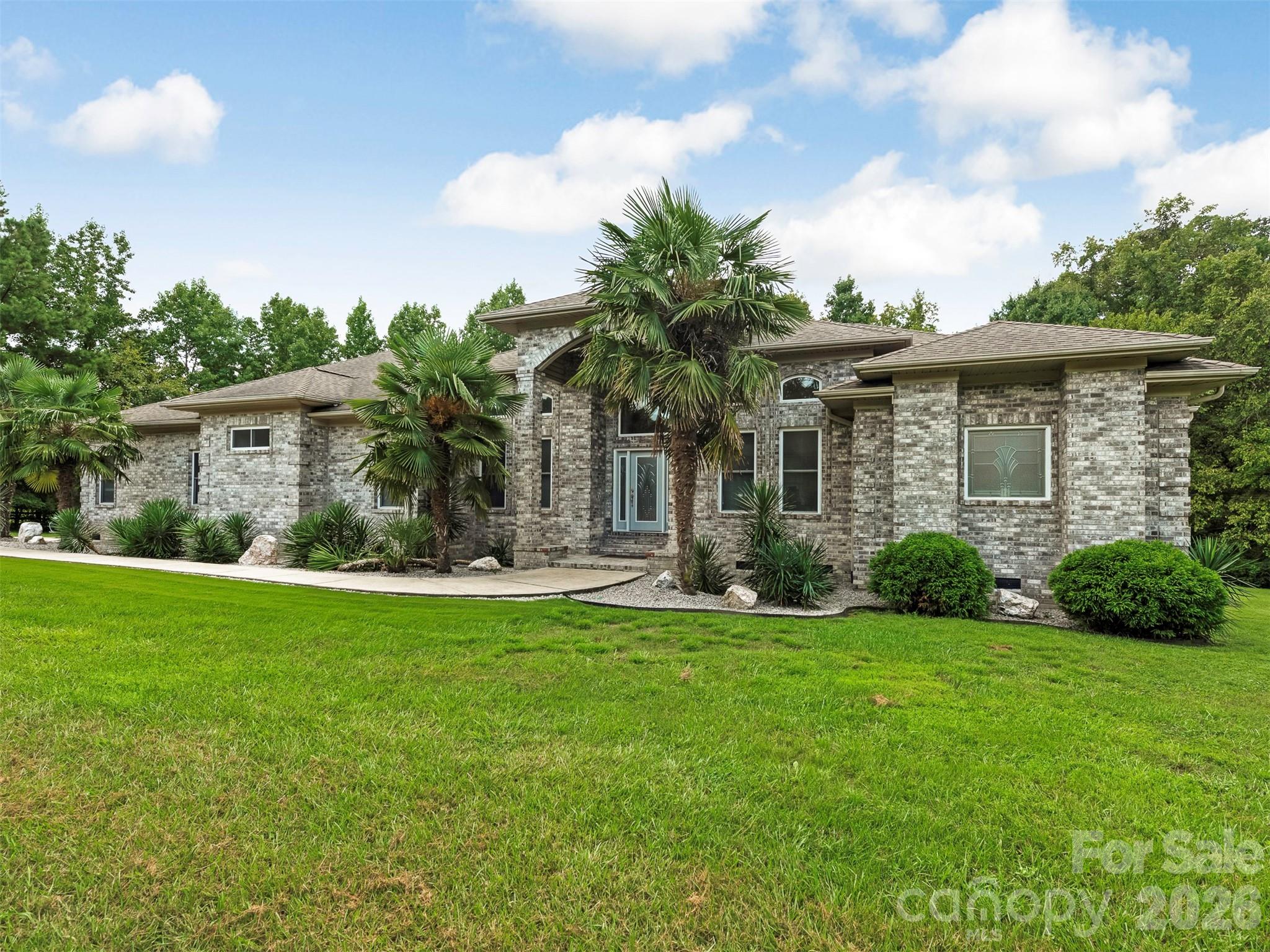 9535 Potter Road — Matthews