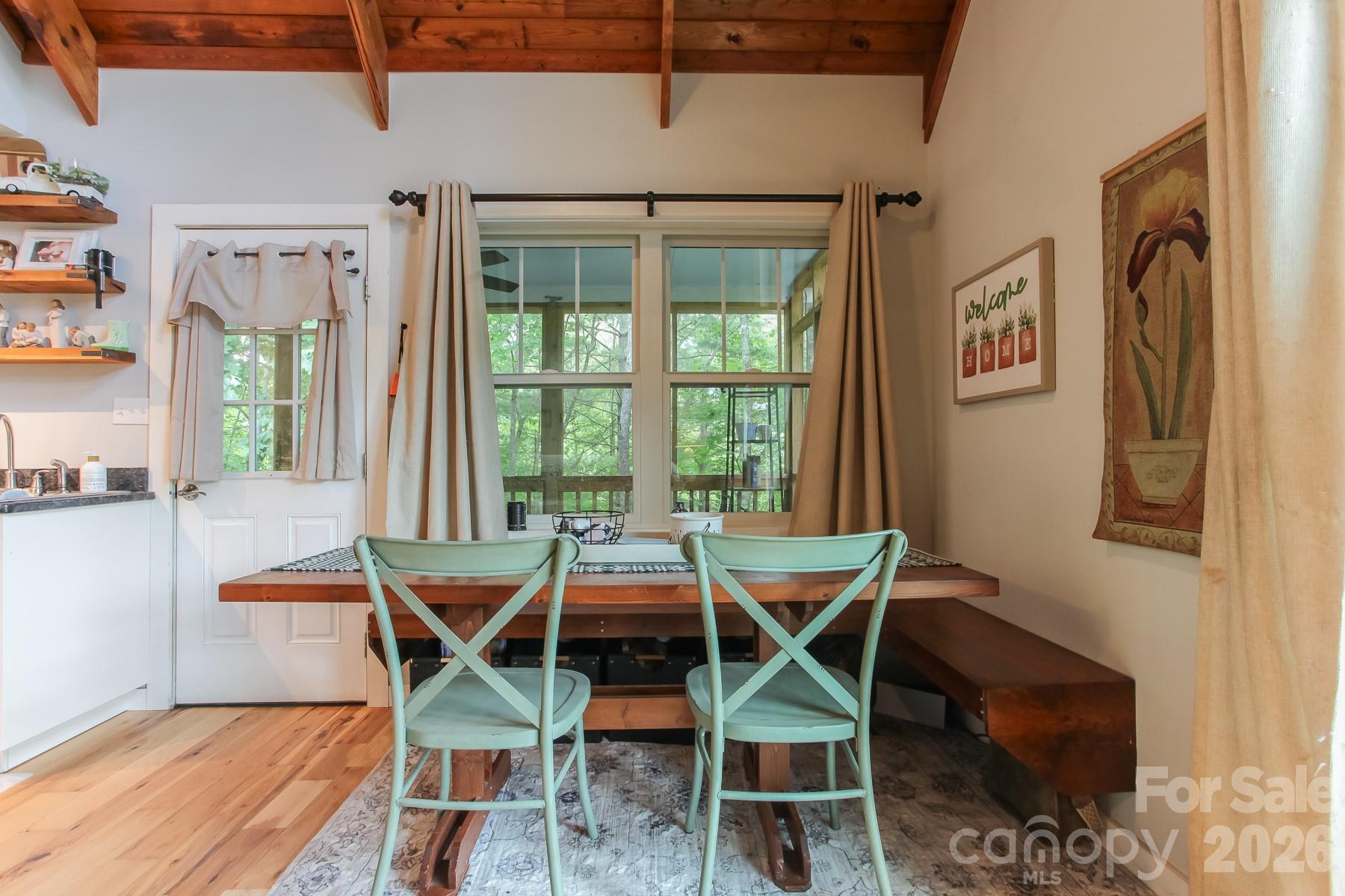 292 Wolf Creek Heights — Almond