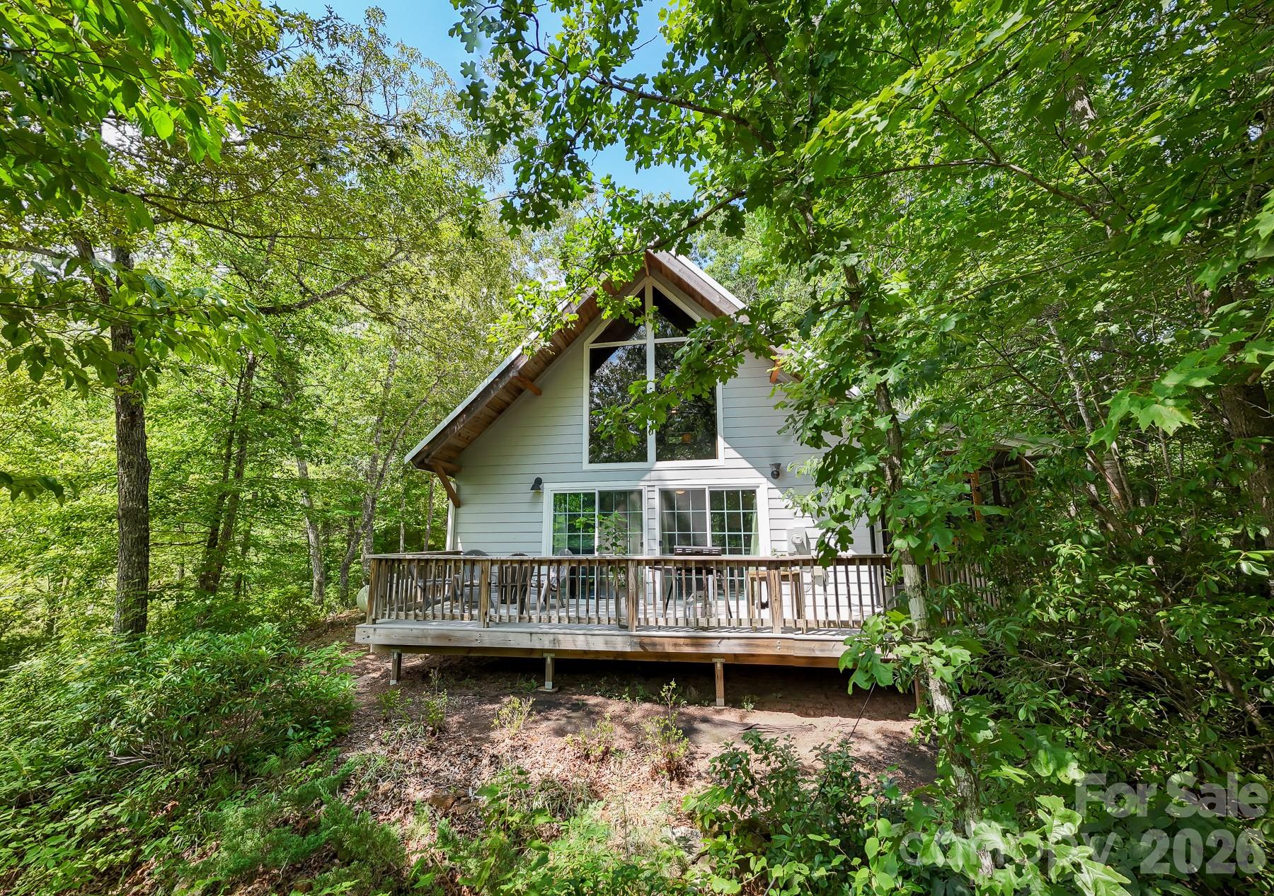 292 Wolf Creek Heights — Almond