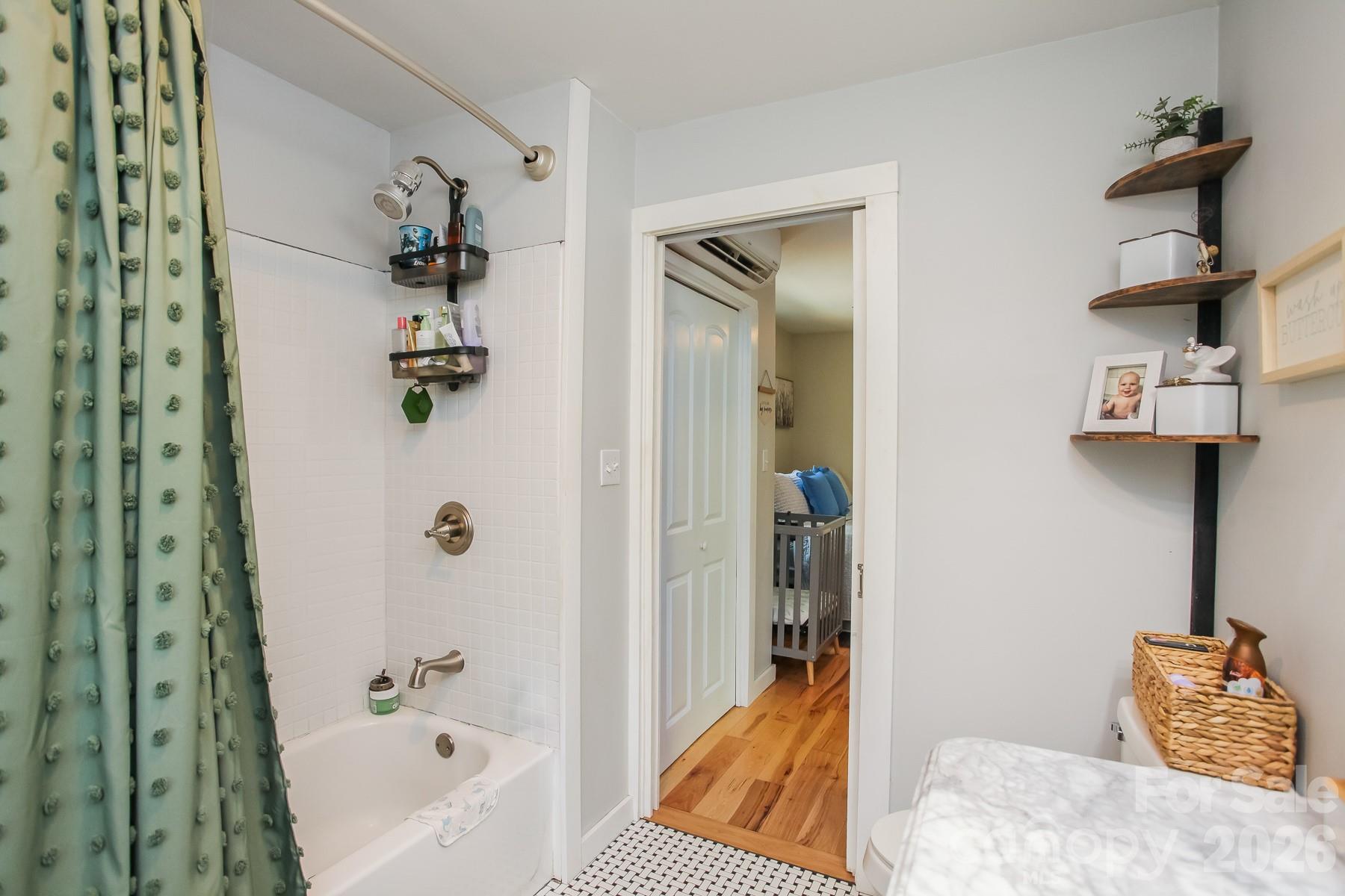 292 Wolf Creek Heights — Almond