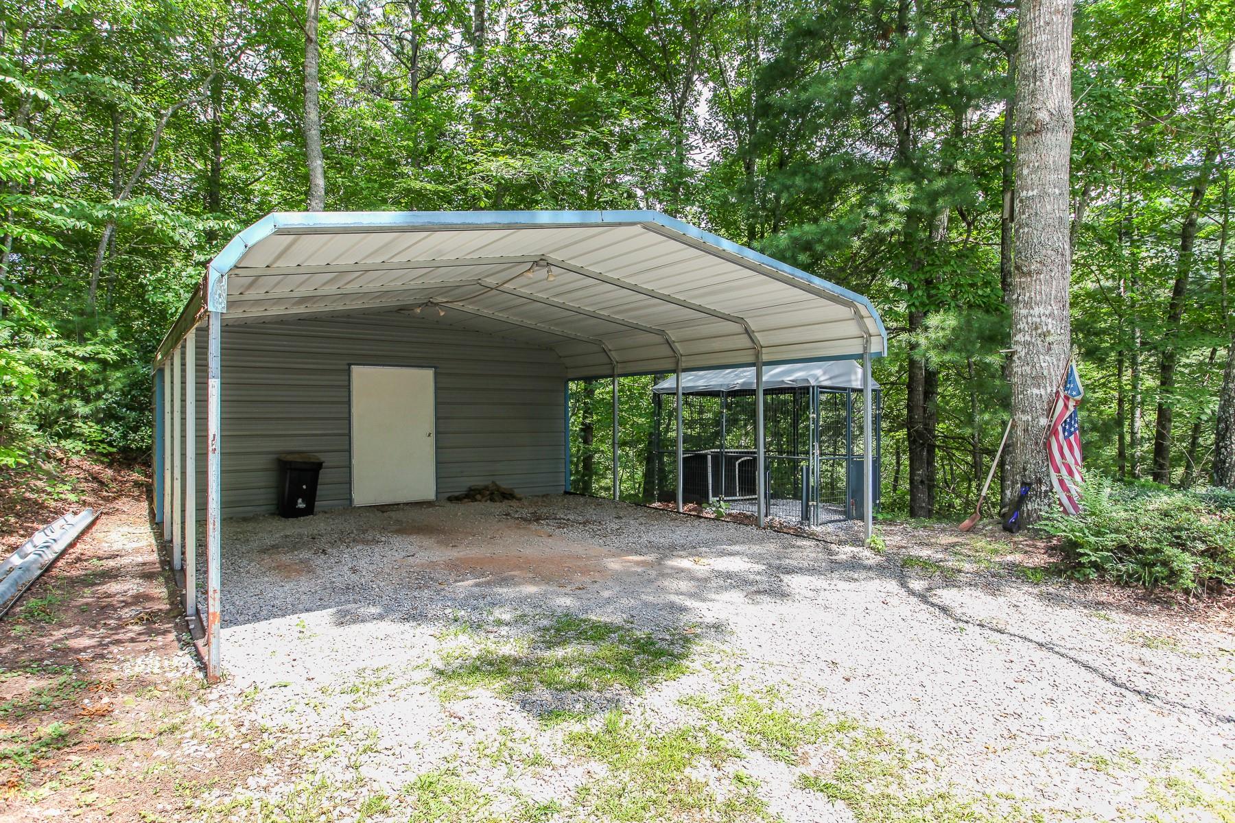292 Wolf Creek Heights — Almond