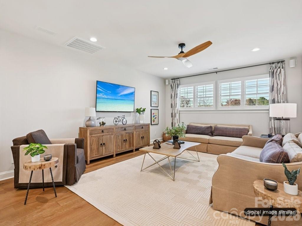 3137 Country Club Drive — Charlotte