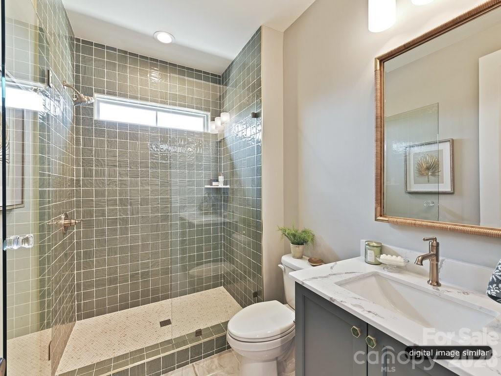 3137 Country Club Drive — Charlotte