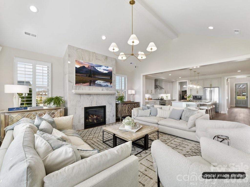 3137 Country Club Drive — Charlotte