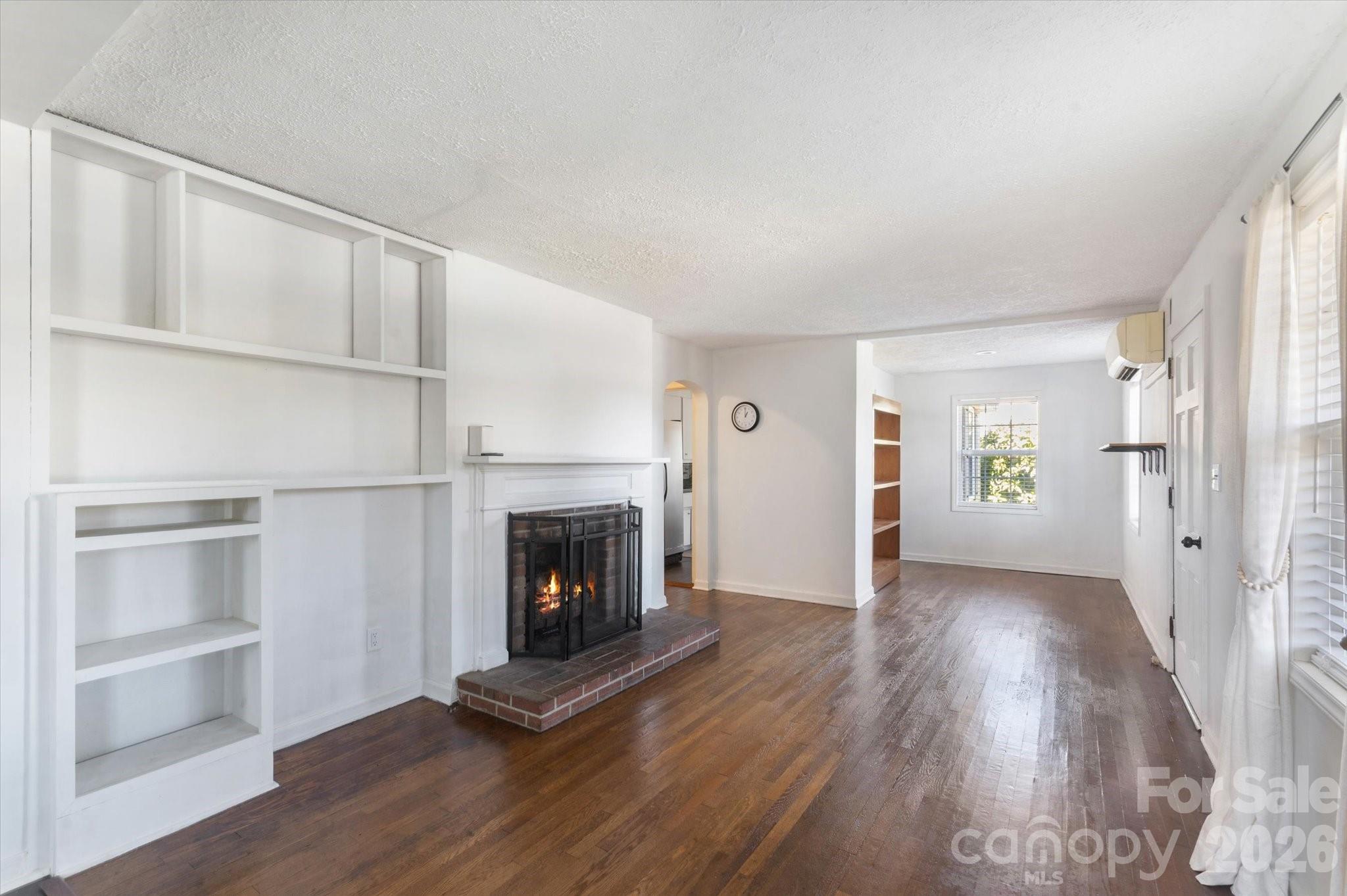 25 Montview Circle — Brevard