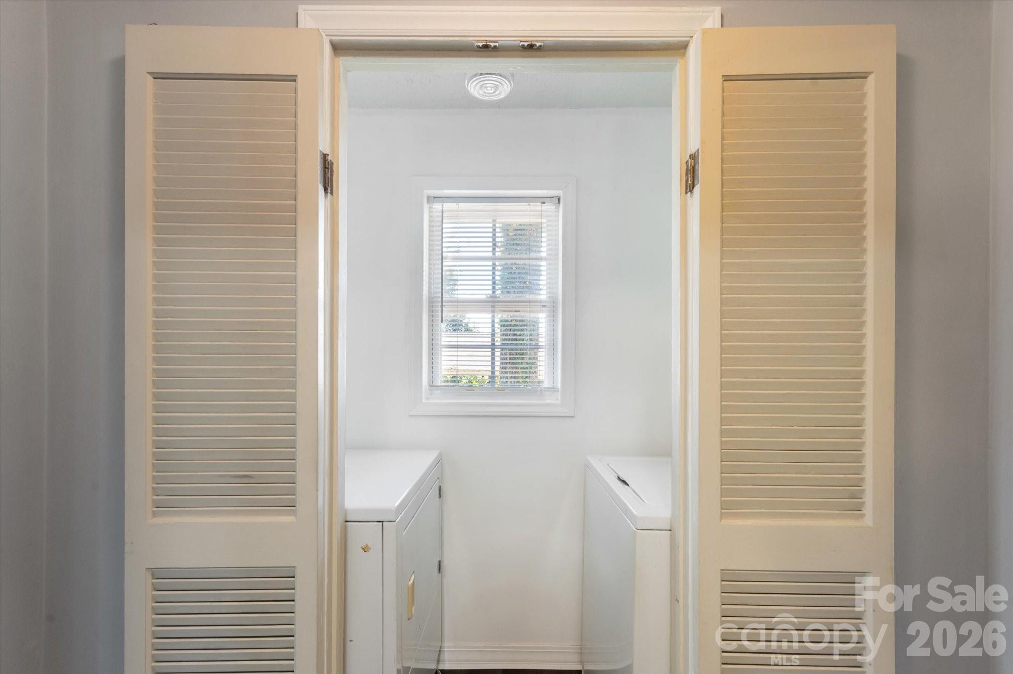 25 Montview Circle — Brevard