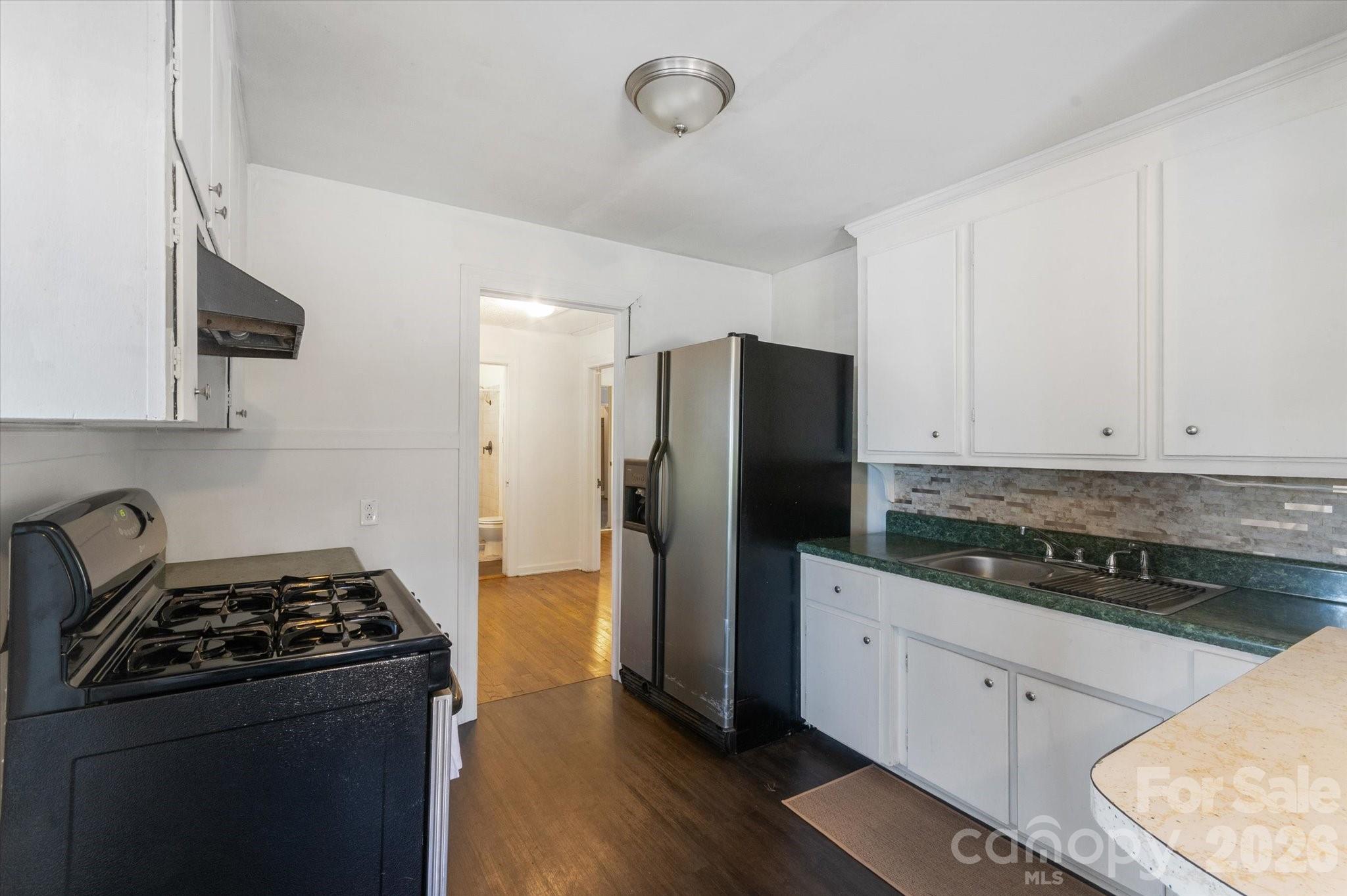 25 Montview Circle — Brevard