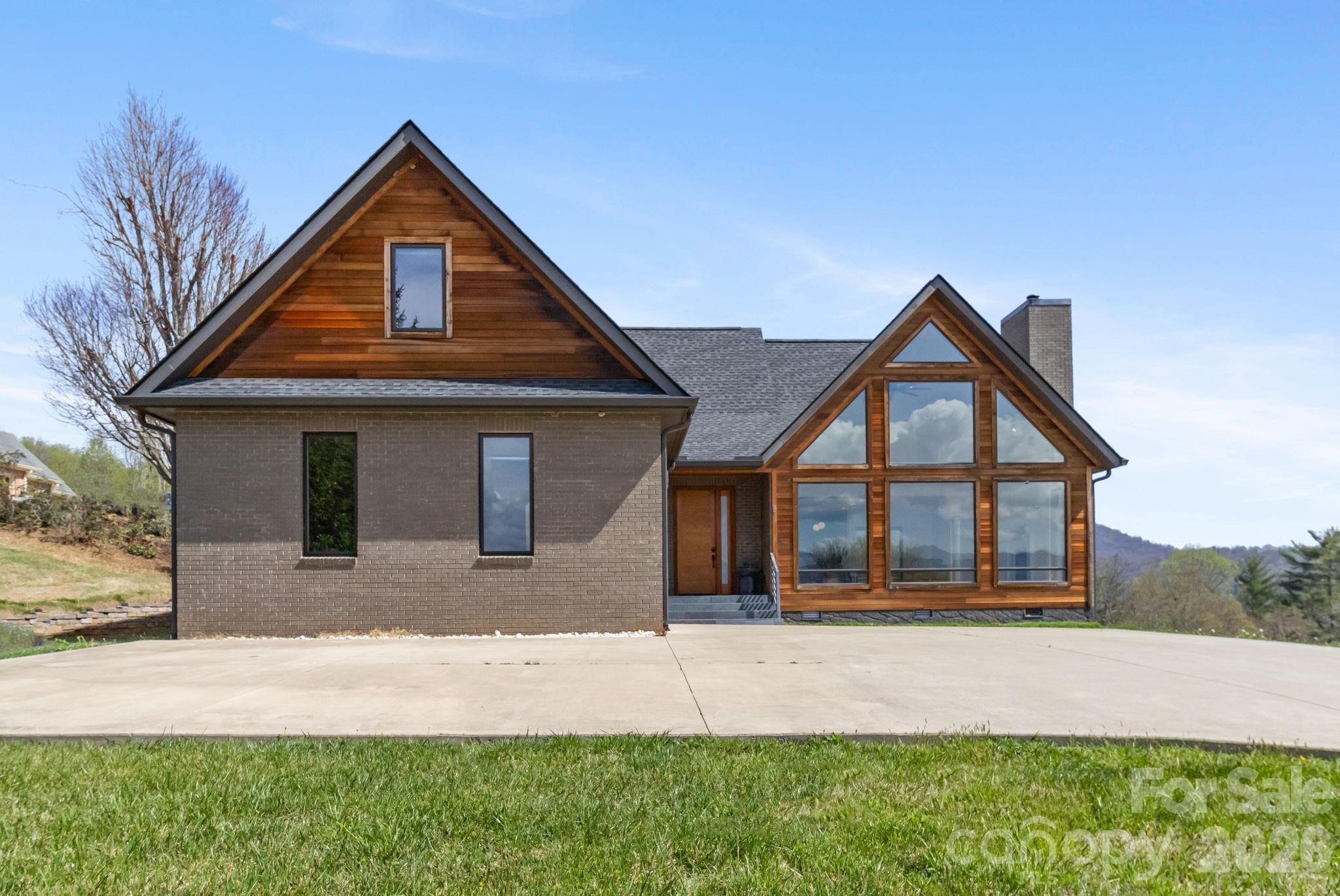 8 Nottingham Drive — Candler
