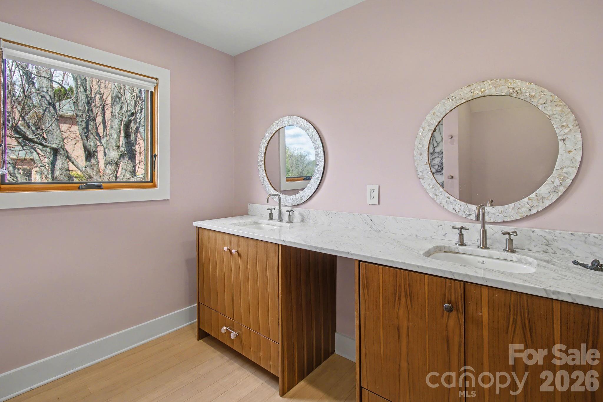 8 Nottingham Drive — Candler