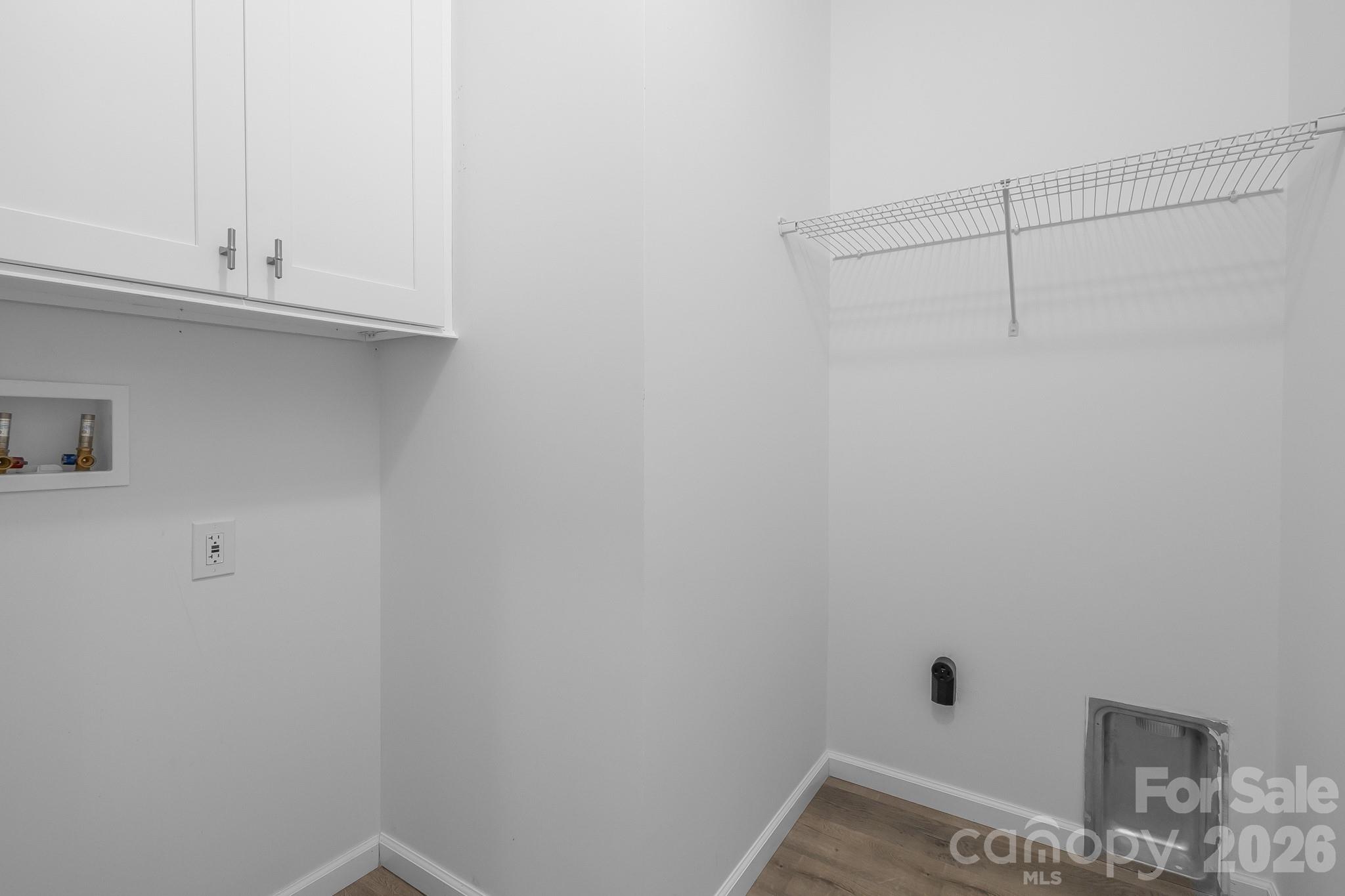 4574 Old Hickory Road — Lancaster