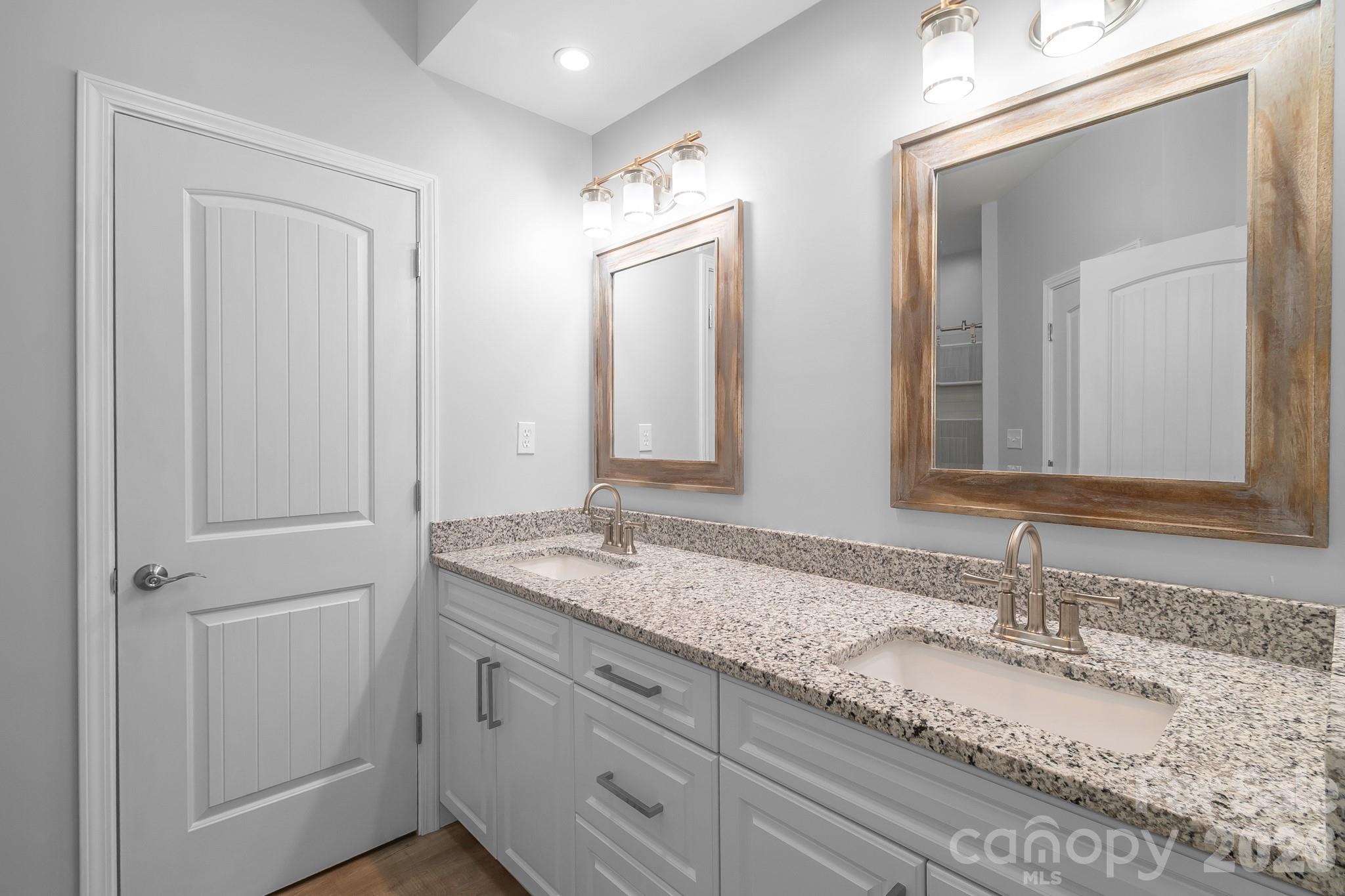 4574 Old Hickory Road — Lancaster