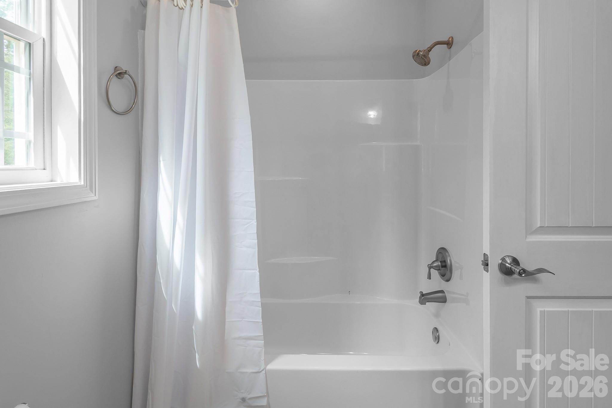4574 Old Hickory Road — Lancaster