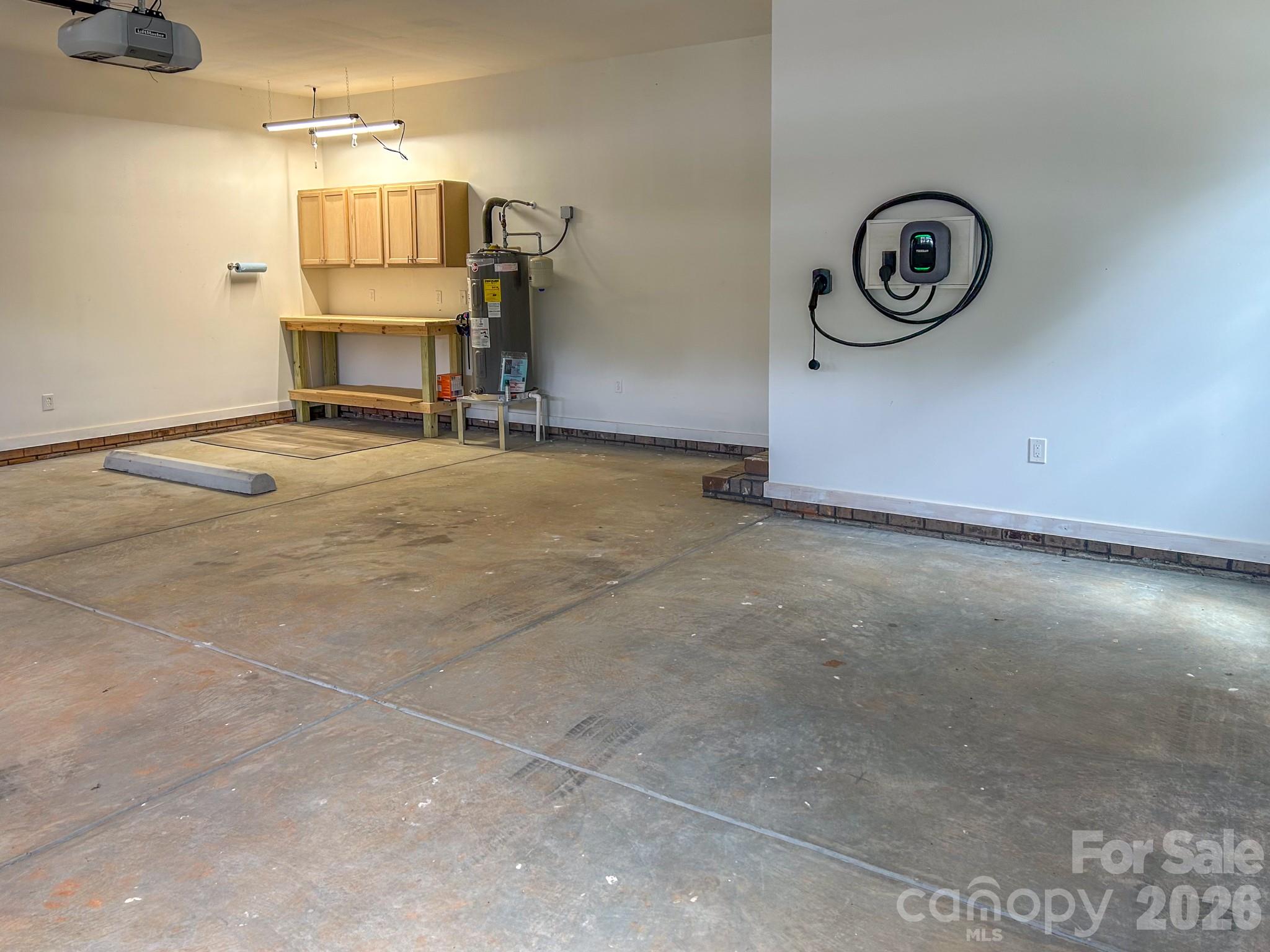 4574 Old Hickory Road — Lancaster