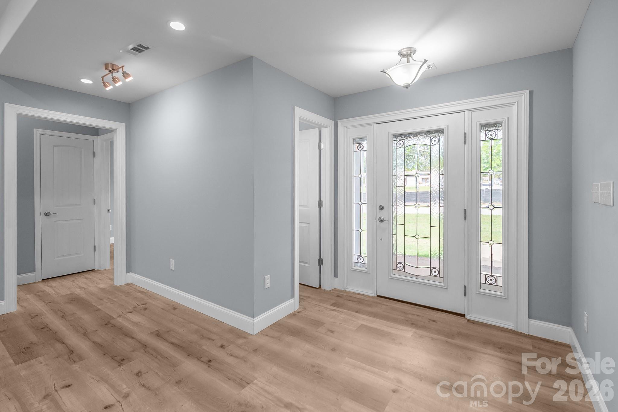 4574 Old Hickory Road — Lancaster