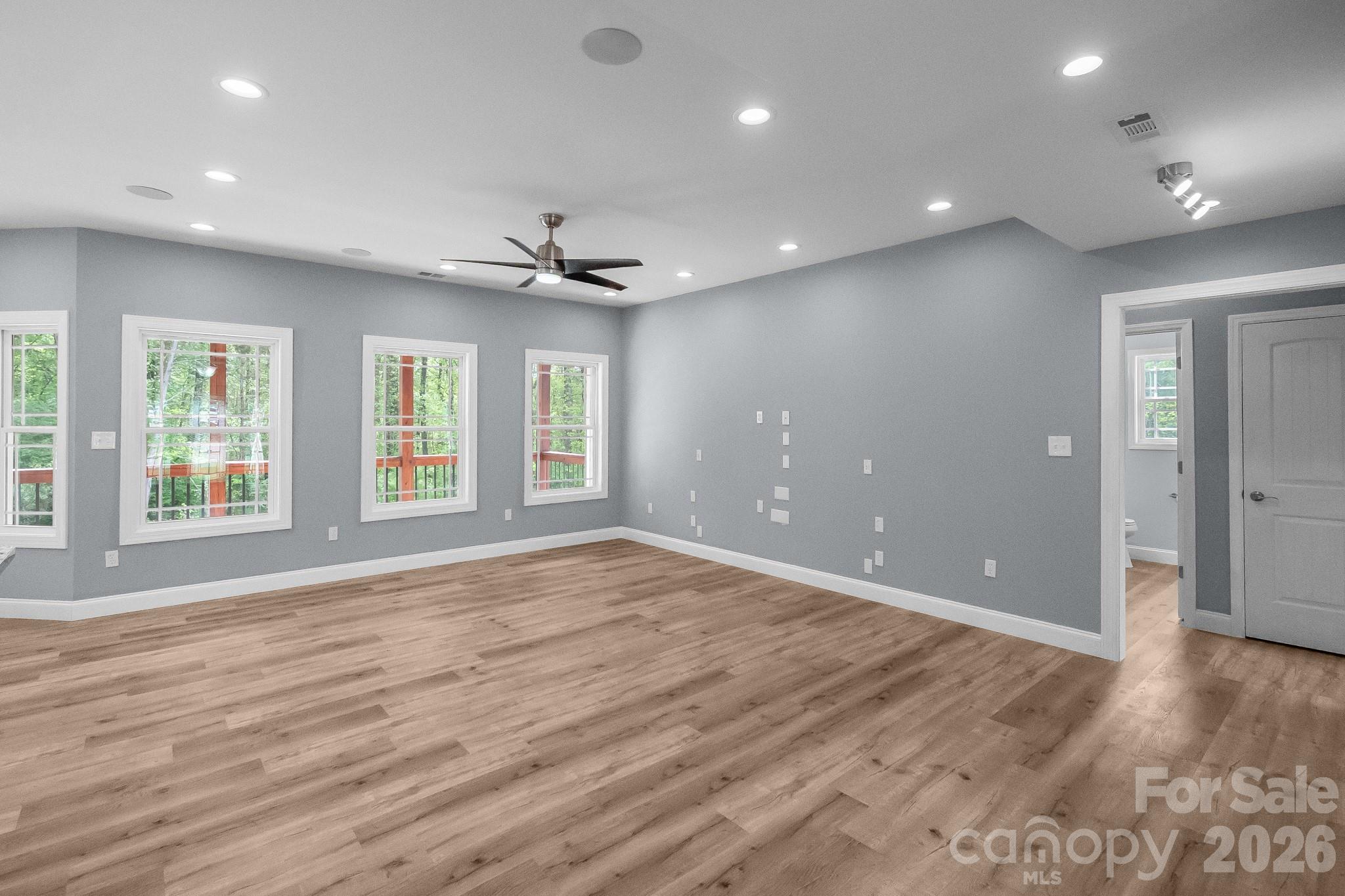 4574 Old Hickory Road — Lancaster