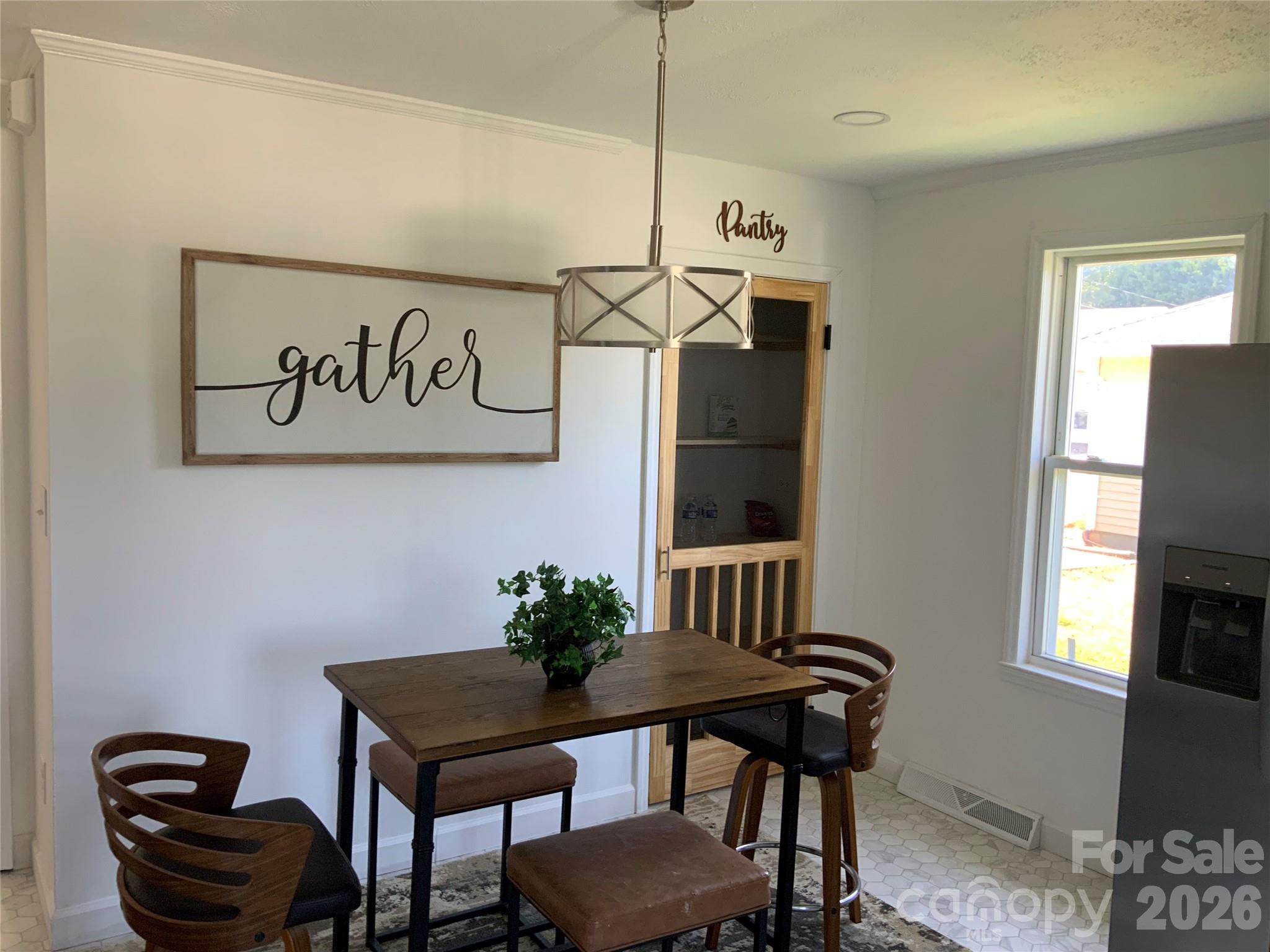358 Woodlawn Avenue — Cramerton