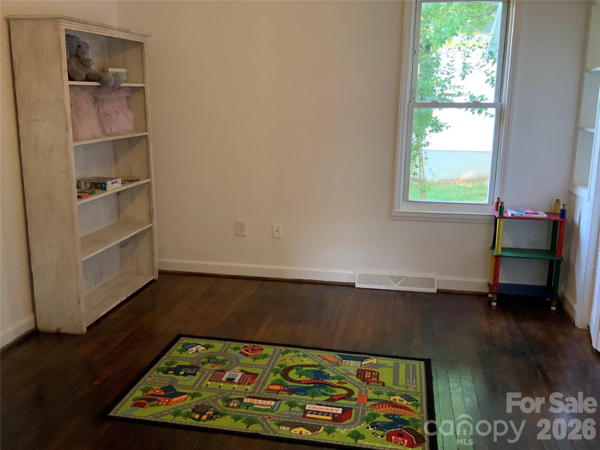 358 Woodlawn Avenue — Cramerton