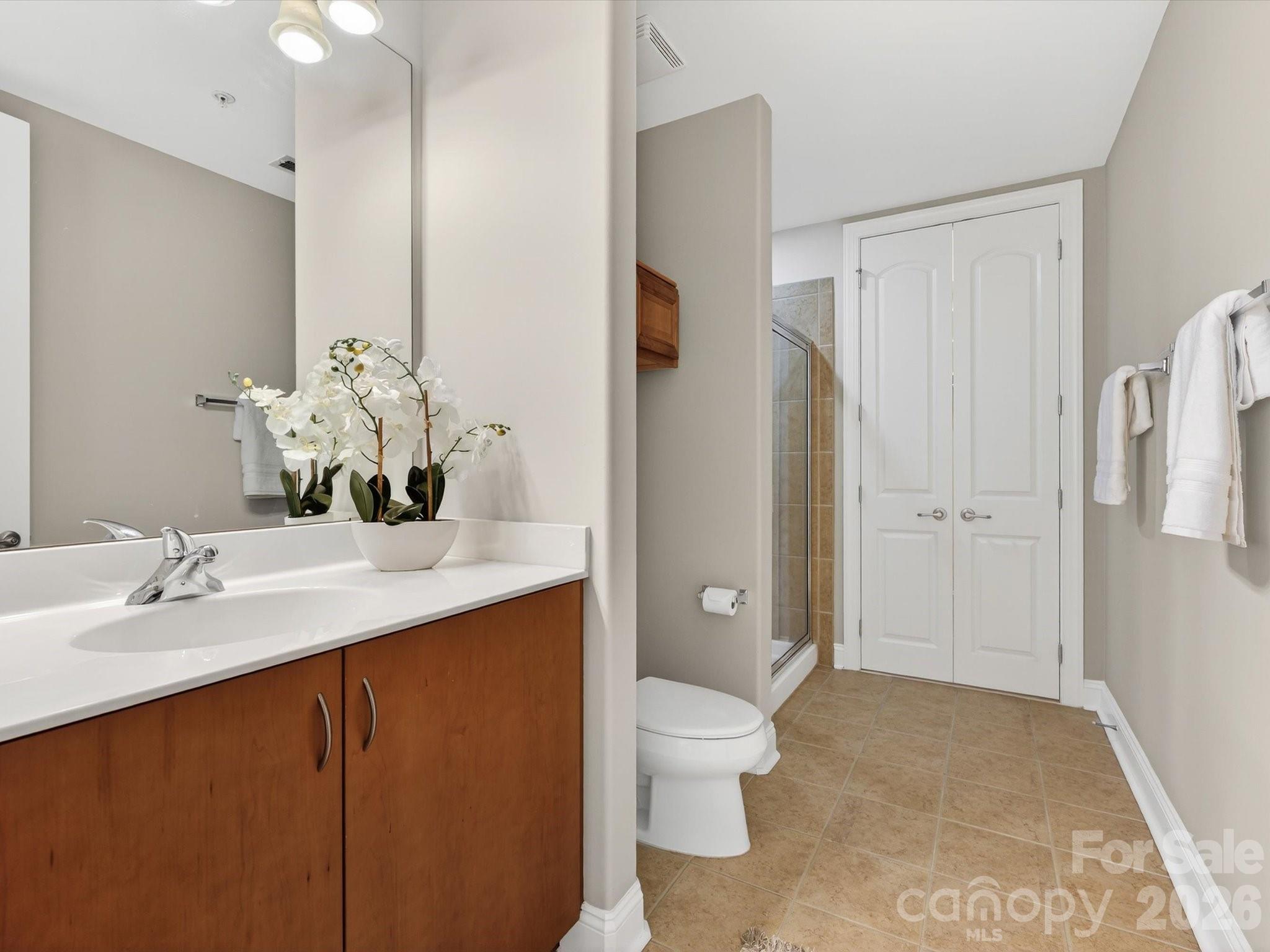 4620 Piedmont Row Drive #408 — Charlotte