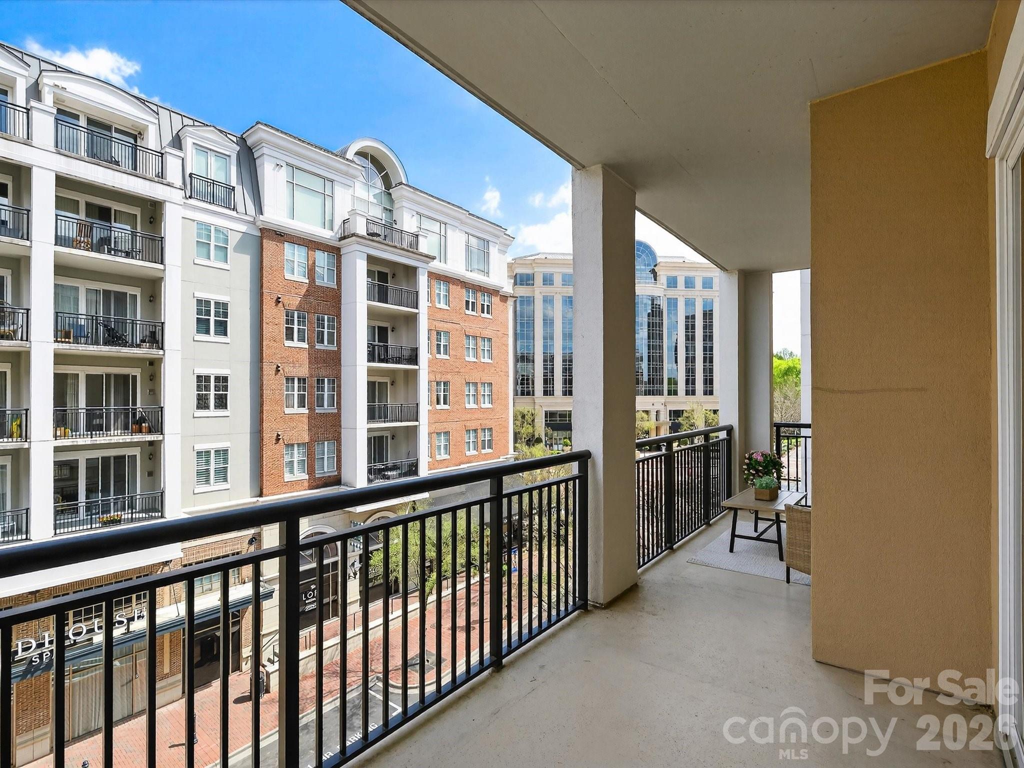 4620 Piedmont Row Drive #408 — Charlotte