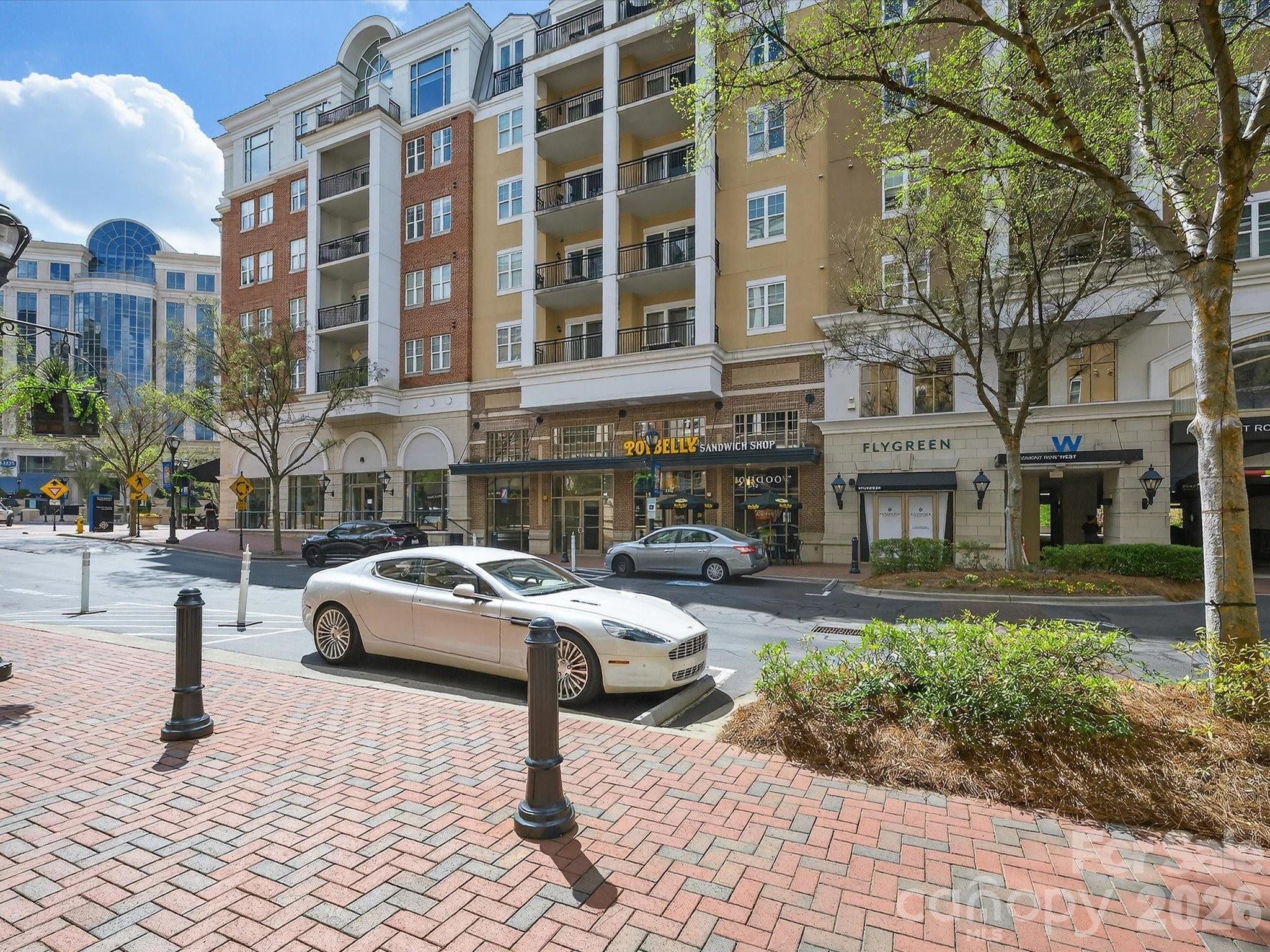 4620 Piedmont Row Drive #408 — Charlotte
