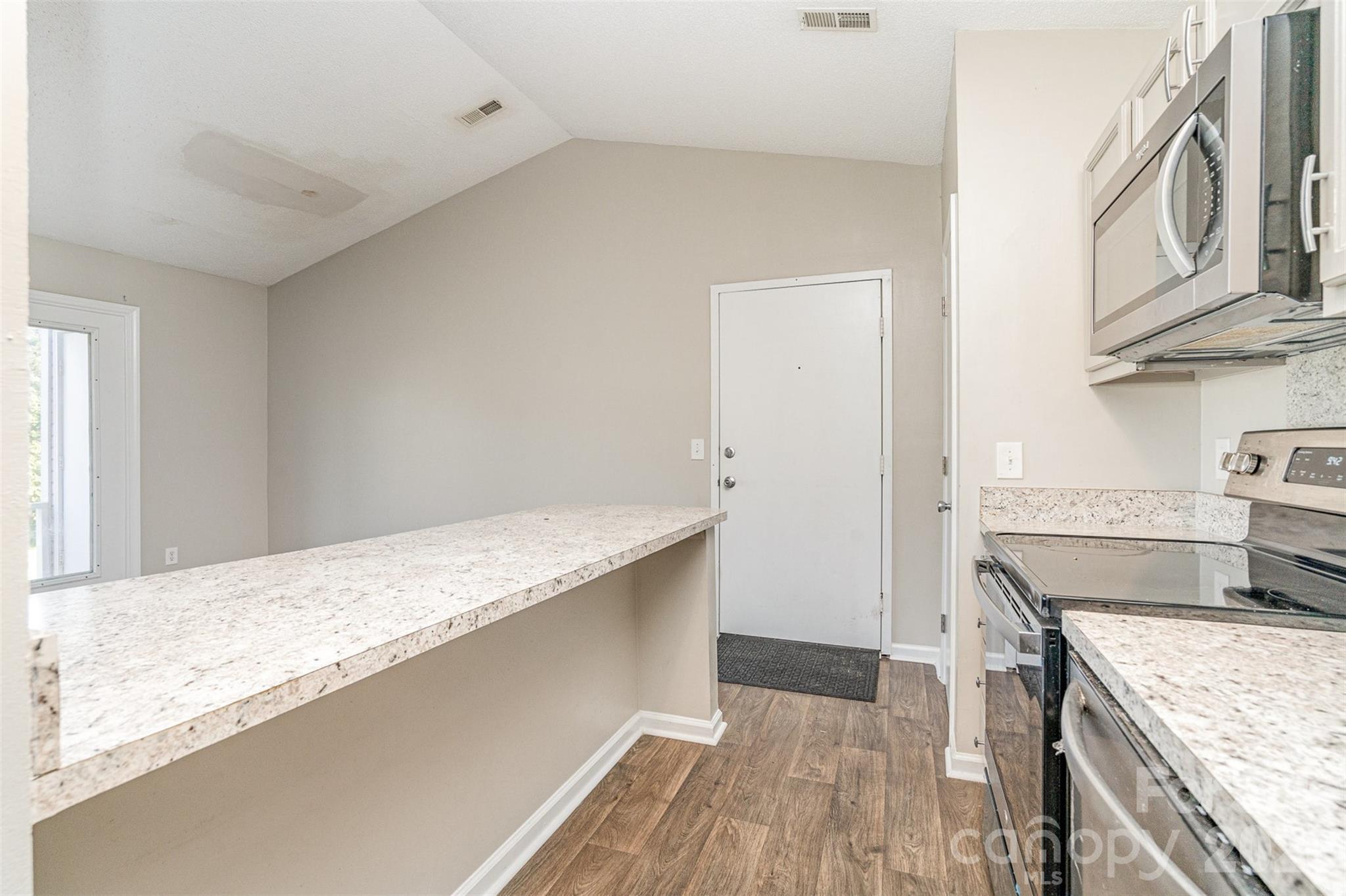 6165 Meadow Rose Lane — Charlotte