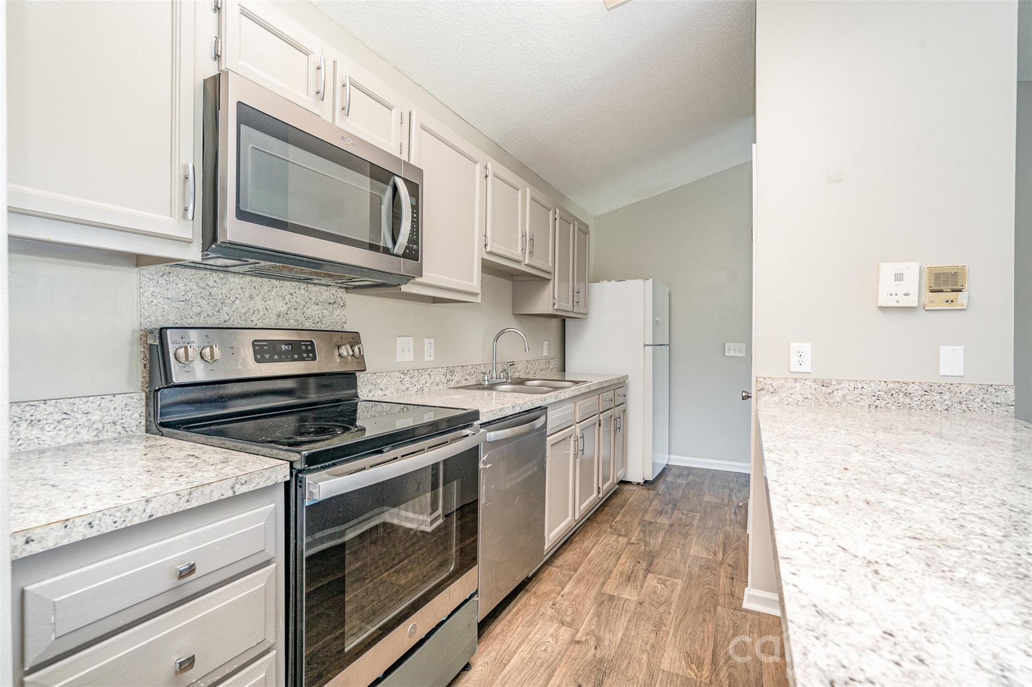 6165 Meadow Rose Lane — Charlotte