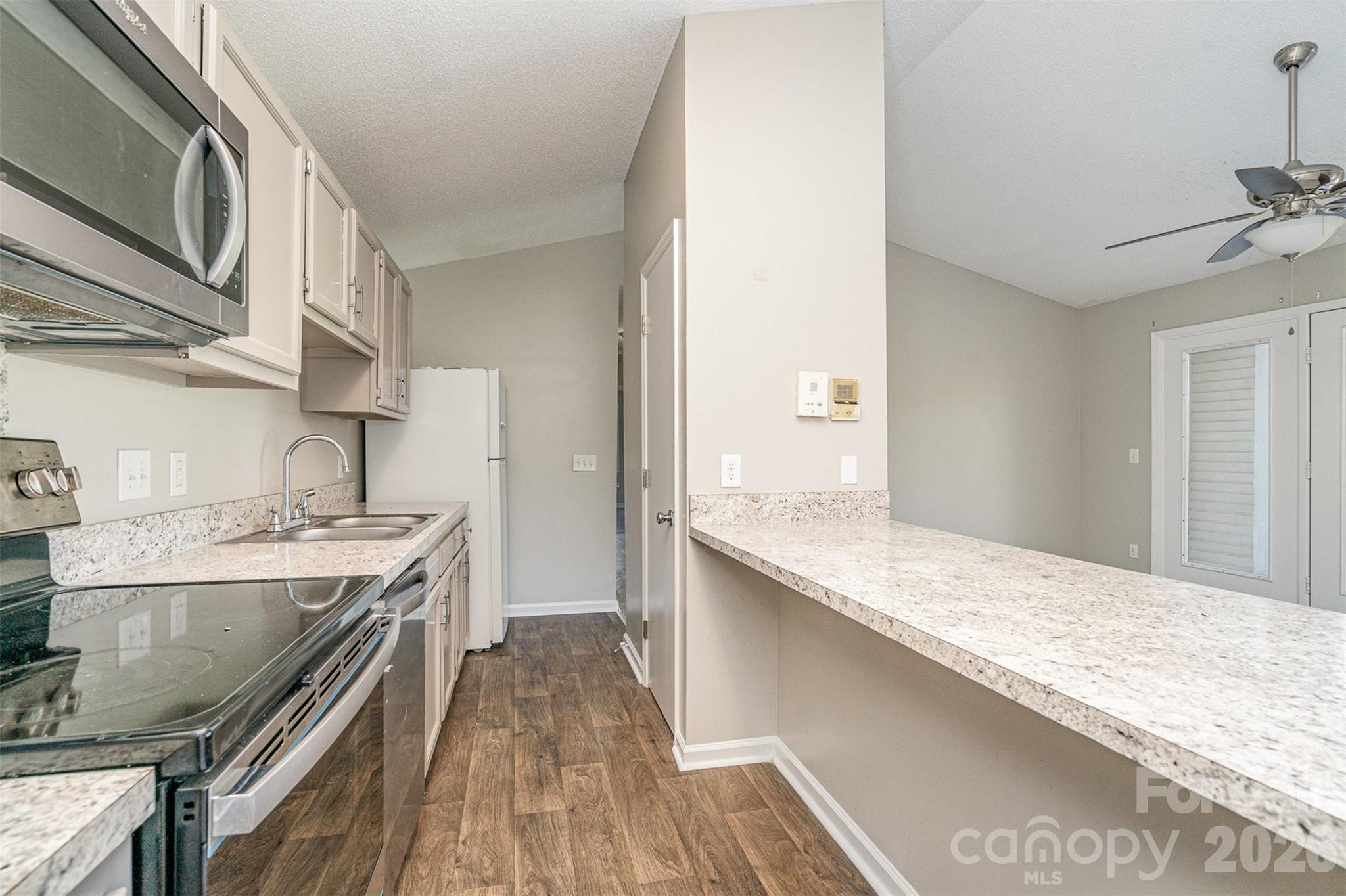 6165 Meadow Rose Lane — Charlotte