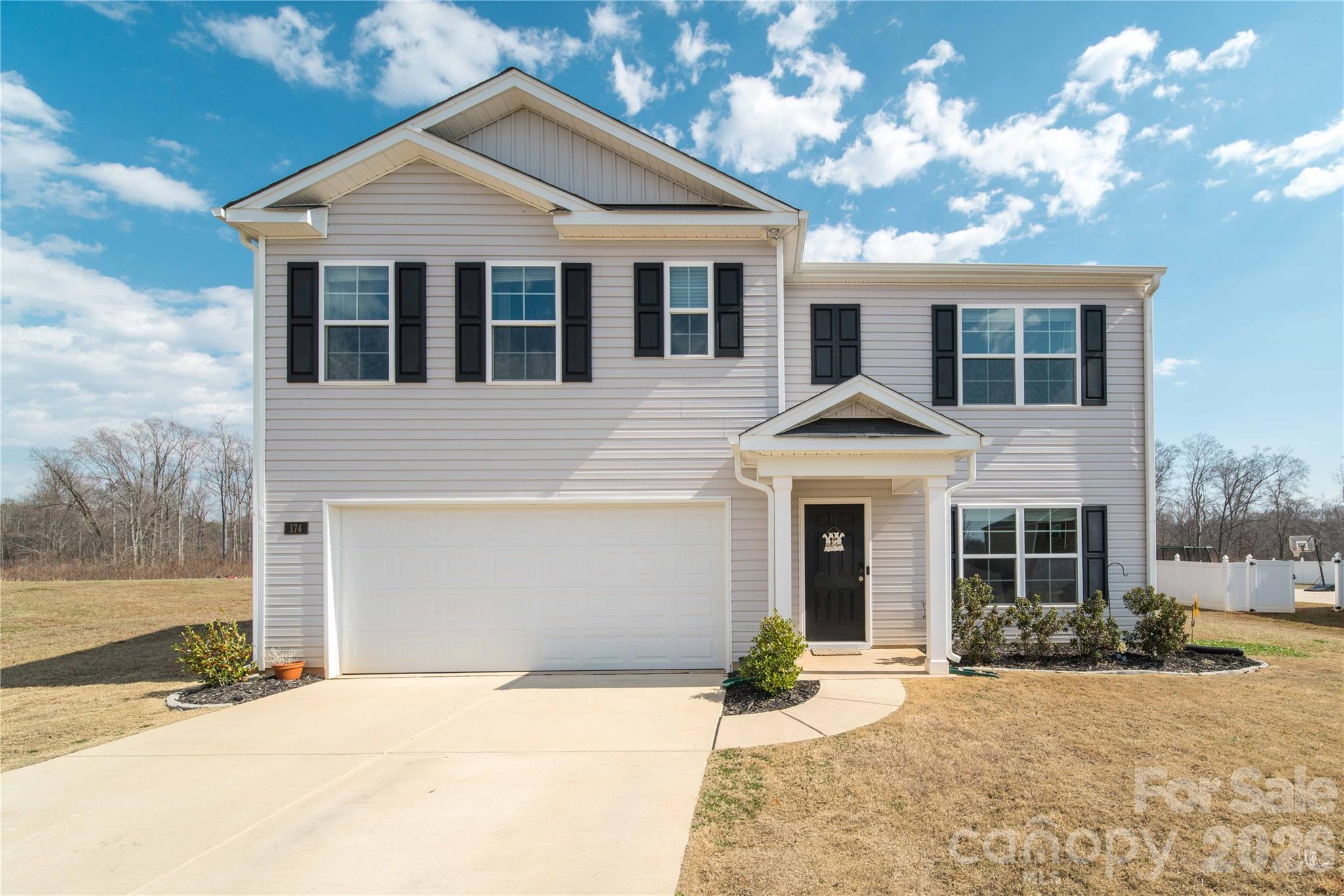 174 Culloden Drive — Mocksville