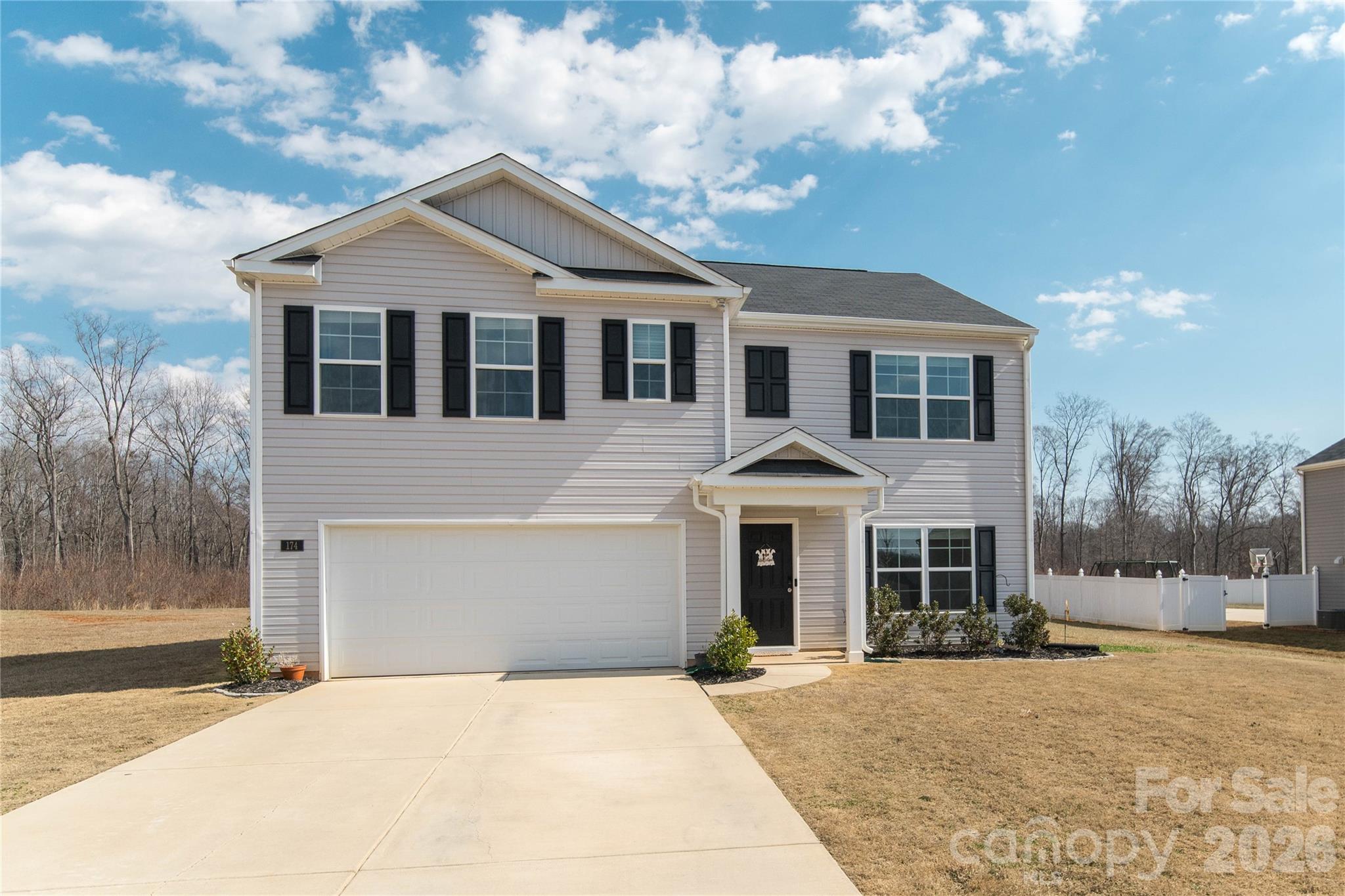 174 Culloden Drive — Mocksville