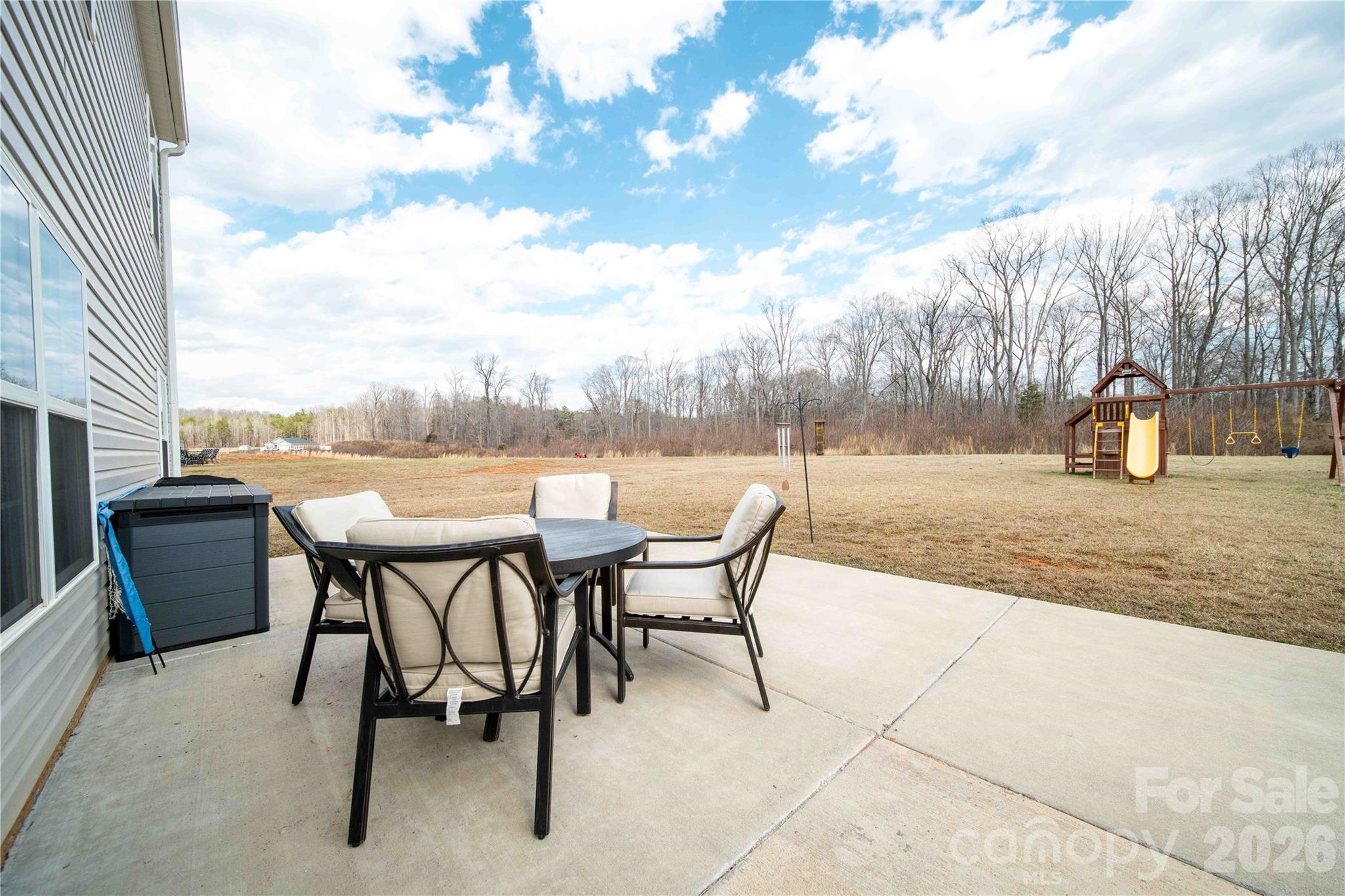 174 Culloden Drive — Mocksville