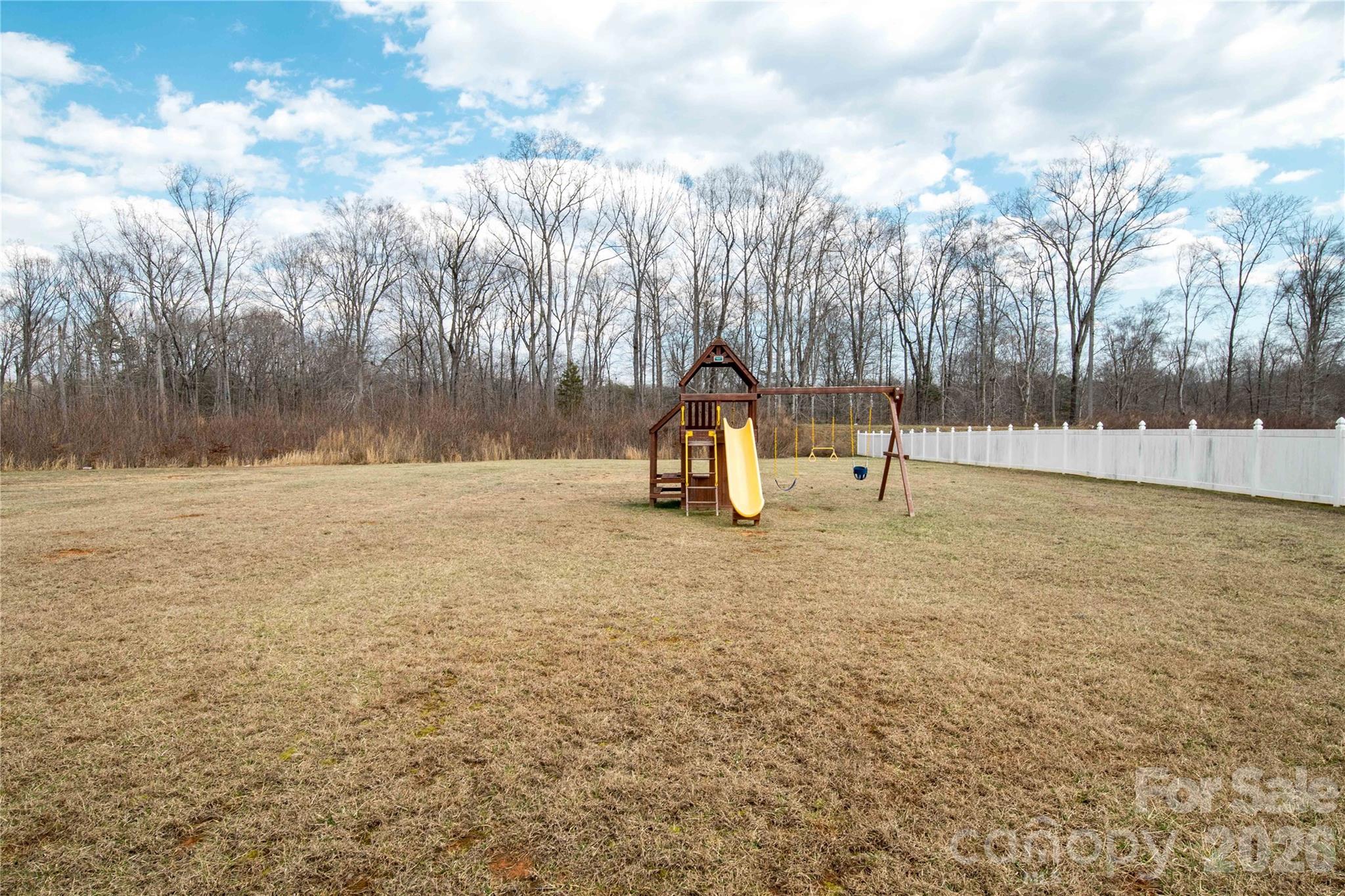 174 Culloden Drive — Mocksville