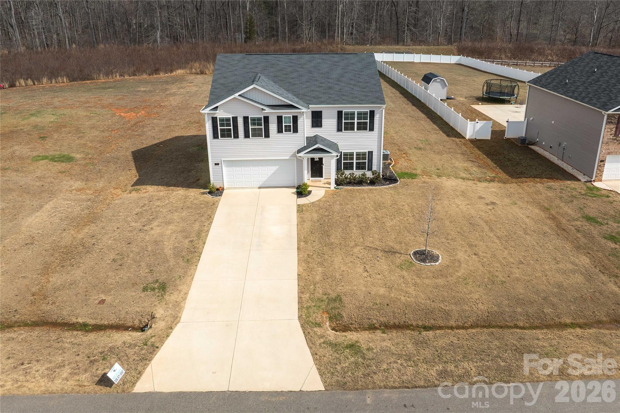 174 Culloden Drive — Mocksville