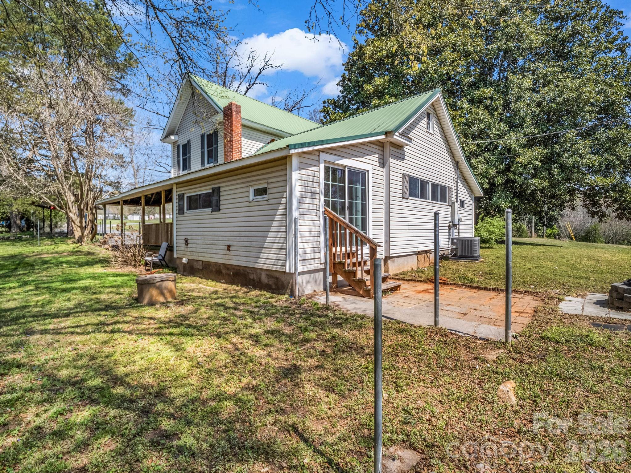 1282 Old US 74 Highway — Ellenboro