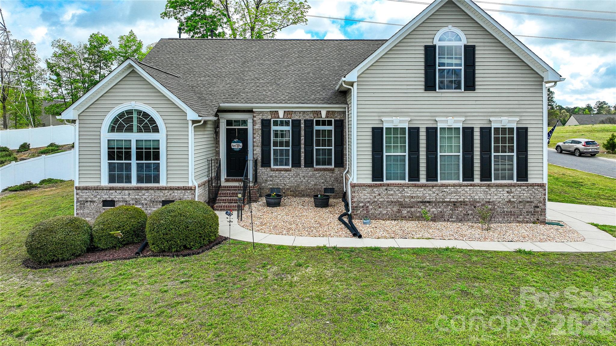 4851 Summerside Drive — Lake Wylie