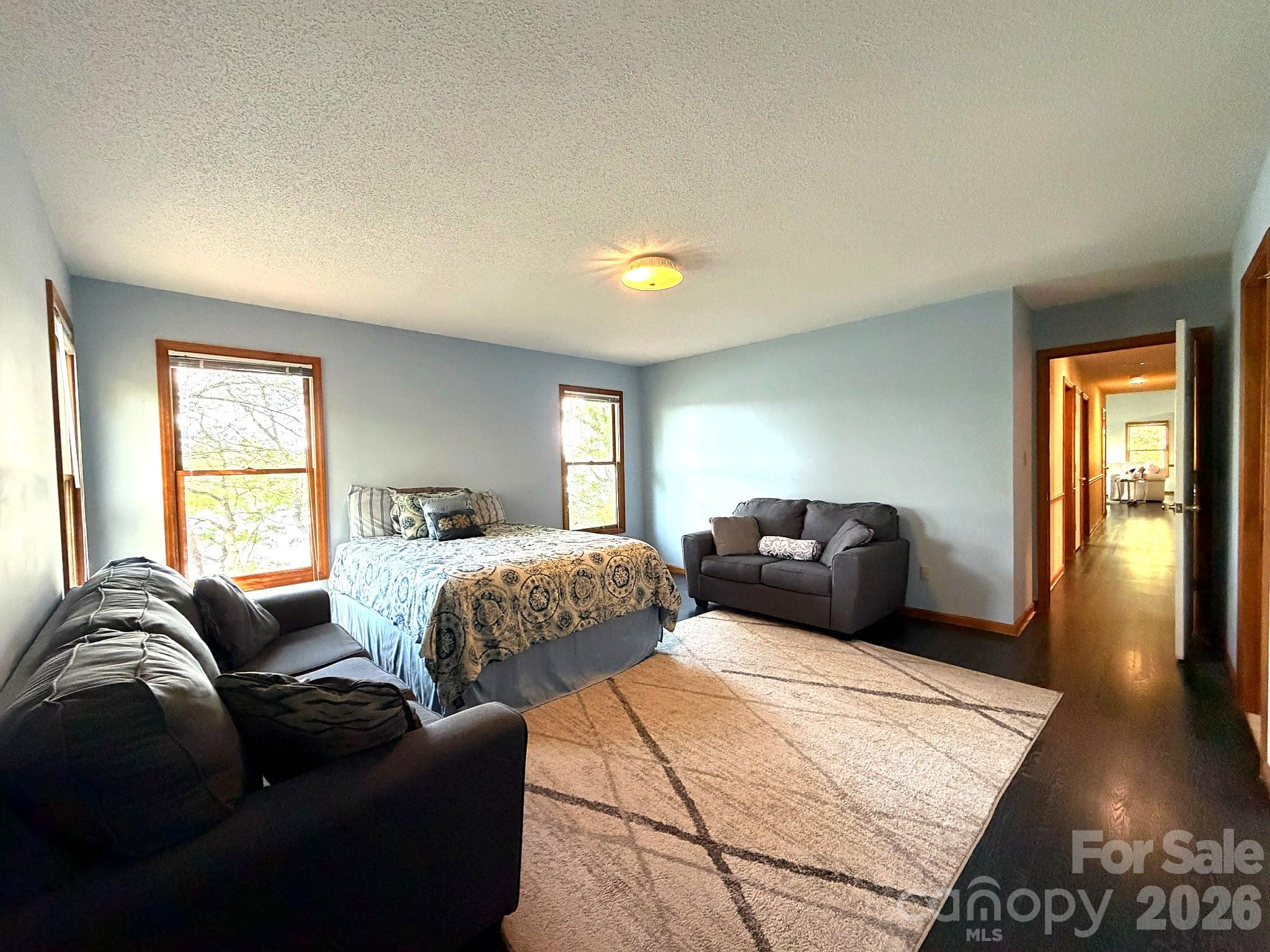 42484 Moonshine Drive — New London