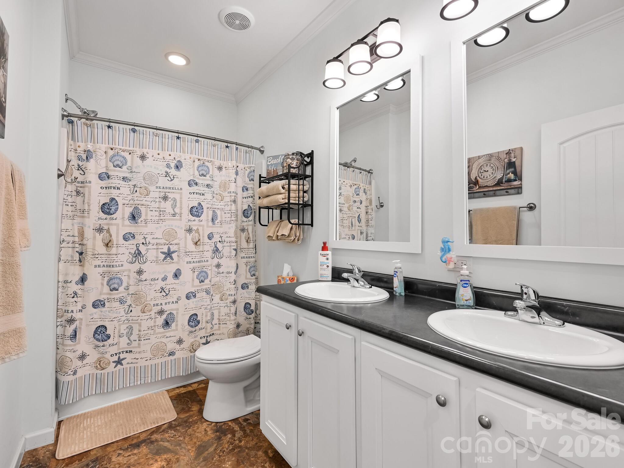 241 West Sunset Ridge Drive — Etowah