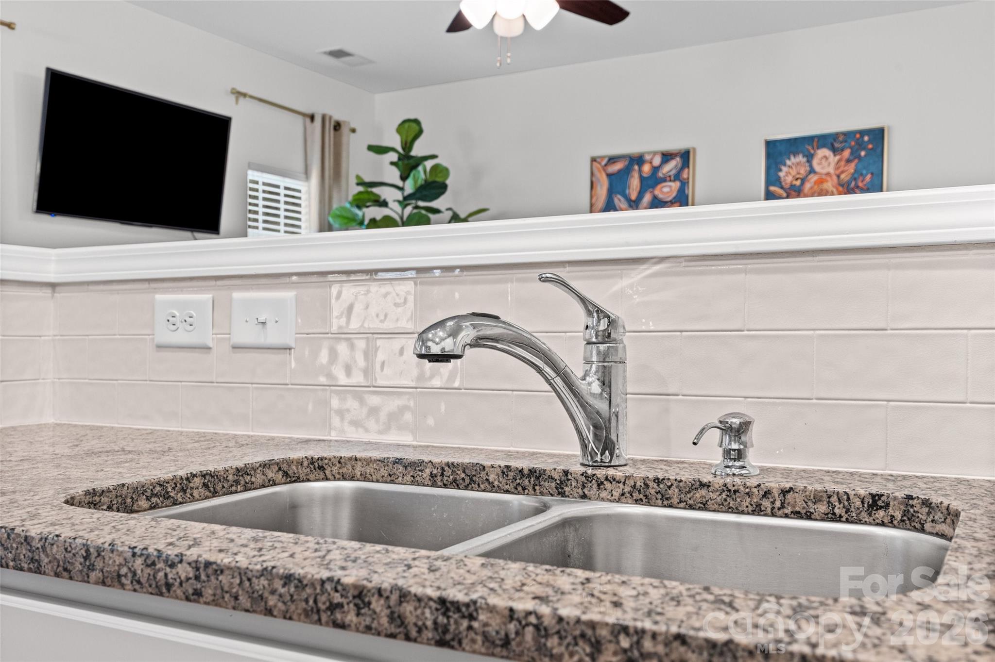 2086 Shady Pond Drive — Lake Wylie