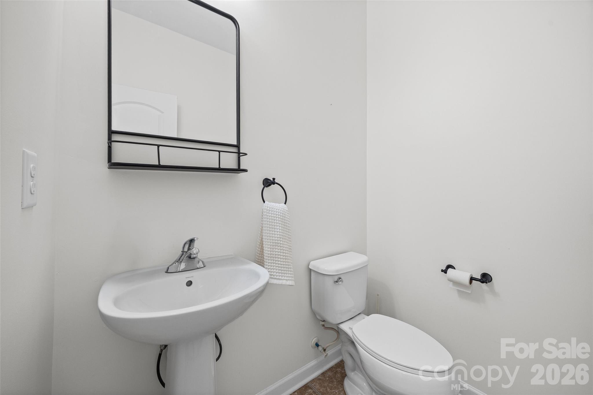 2086 Shady Pond Drive — Lake Wylie