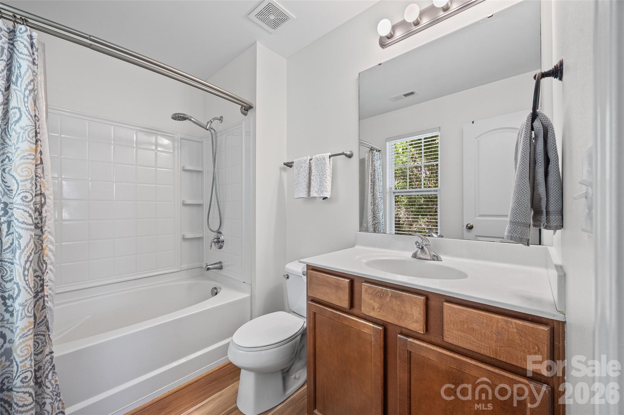 2086 Shady Pond Drive — Lake Wylie