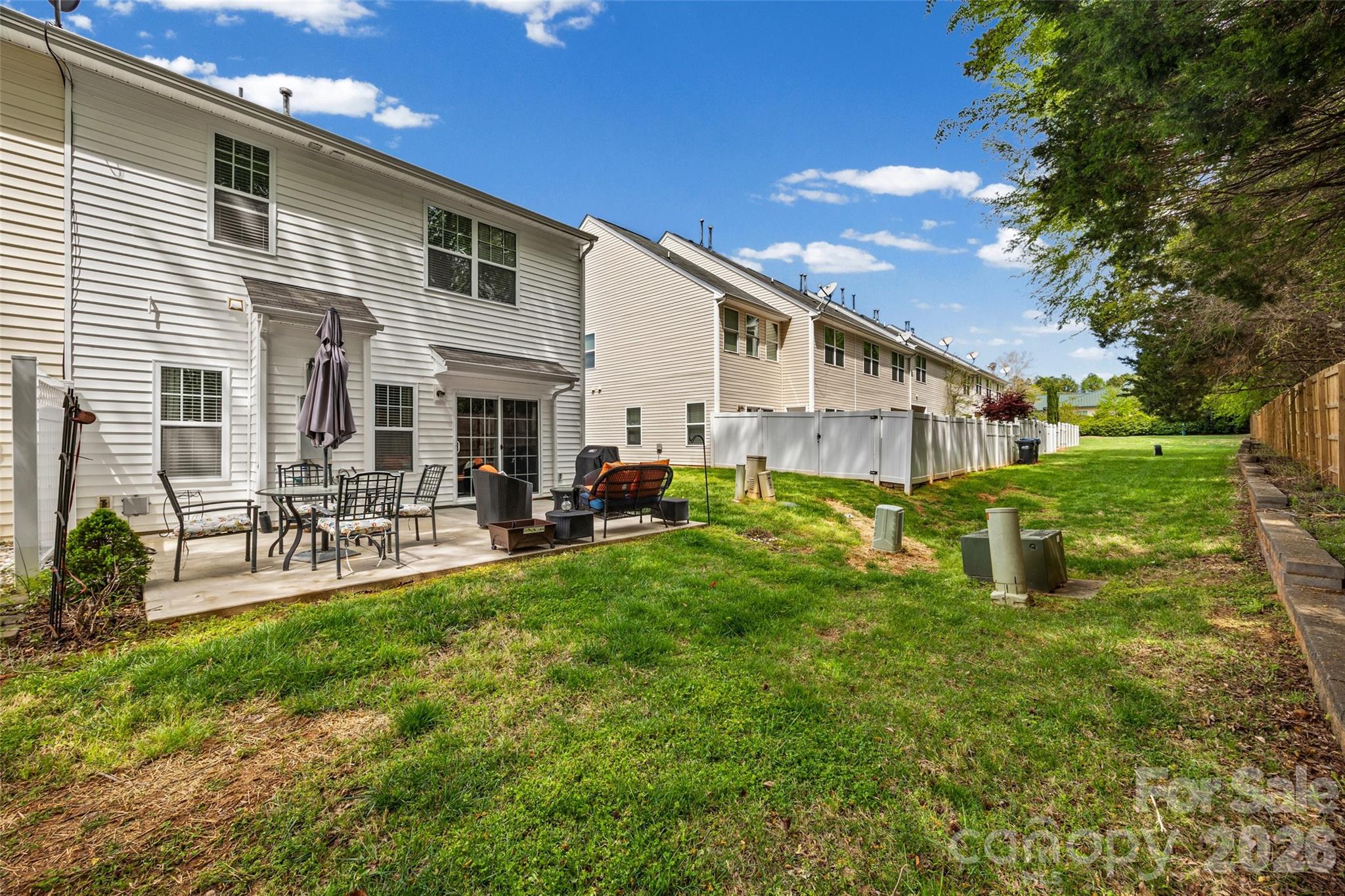 2086 Shady Pond Drive — Lake Wylie