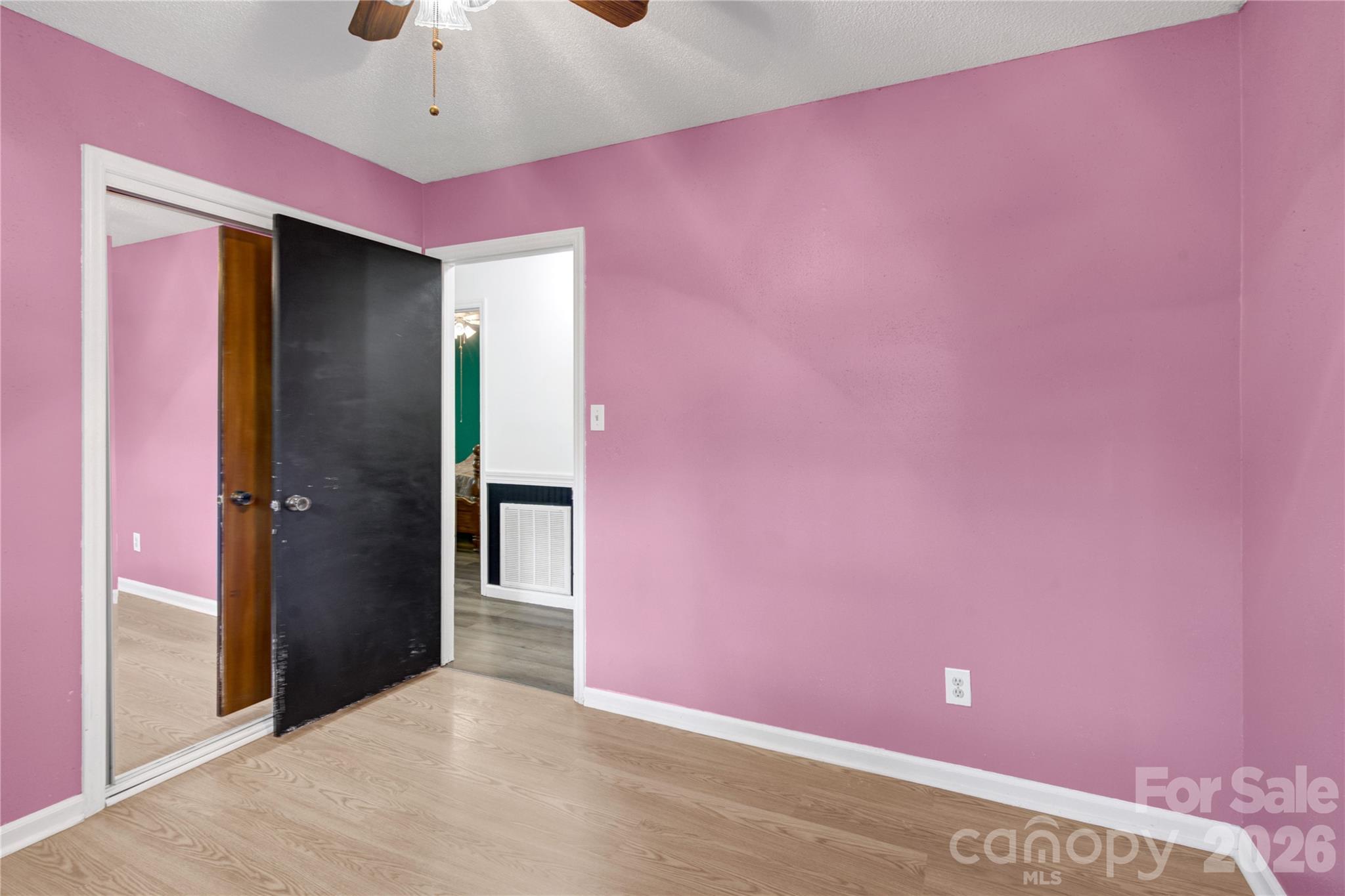7065 Fieldcrest Lane — Denver