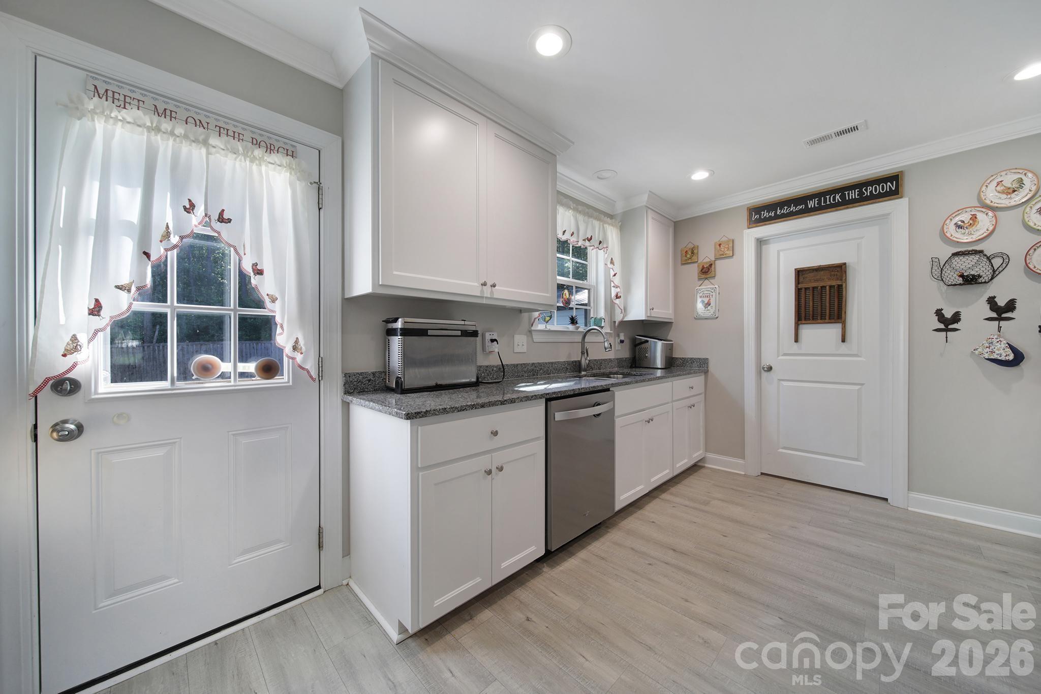 6724 Wylie Circle — Kershaw